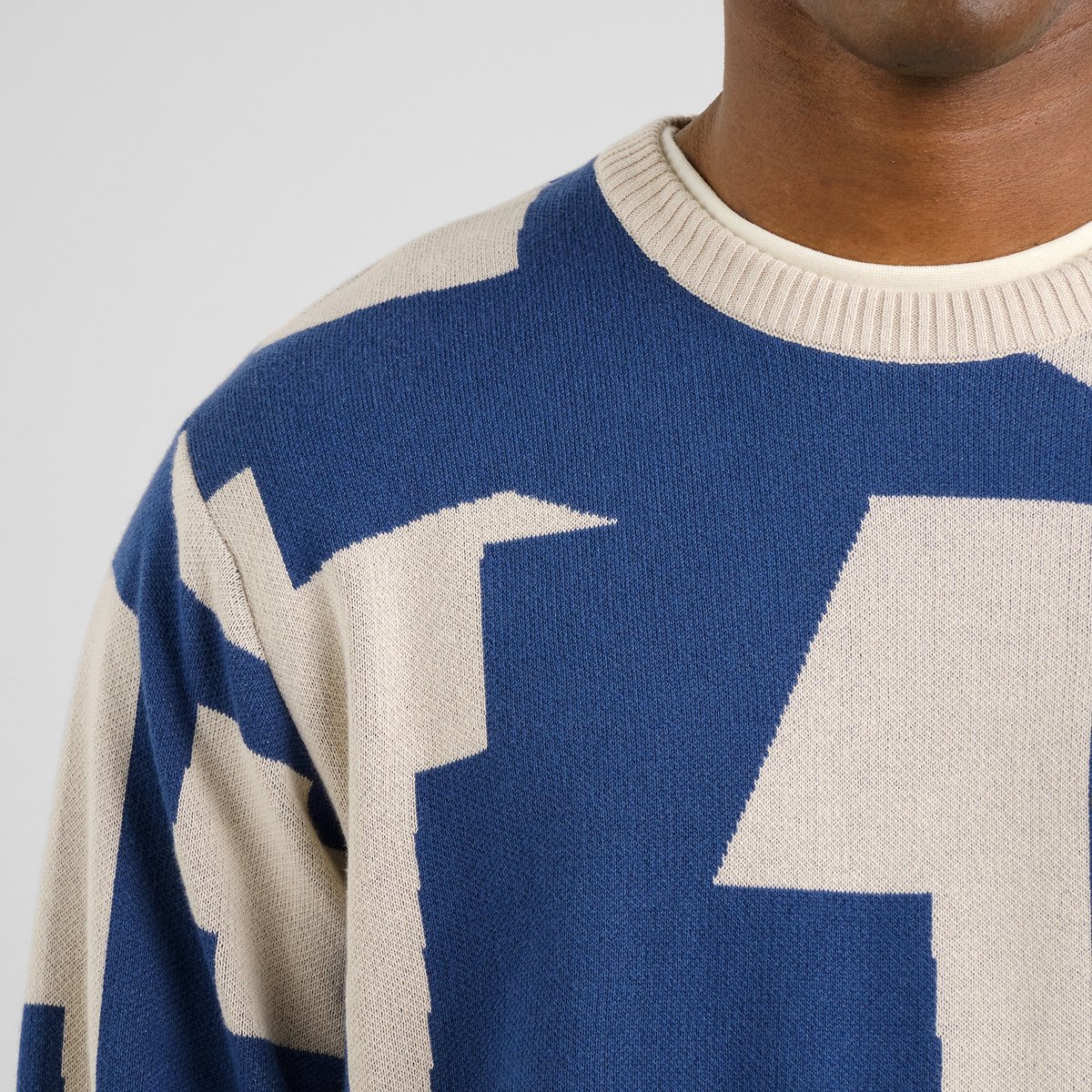 Sweater Mora Abstract Chaos Oat White