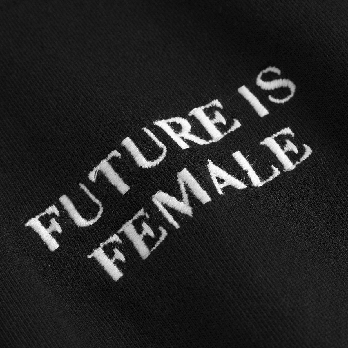 Sweatshirt Ystad Future is Female Black