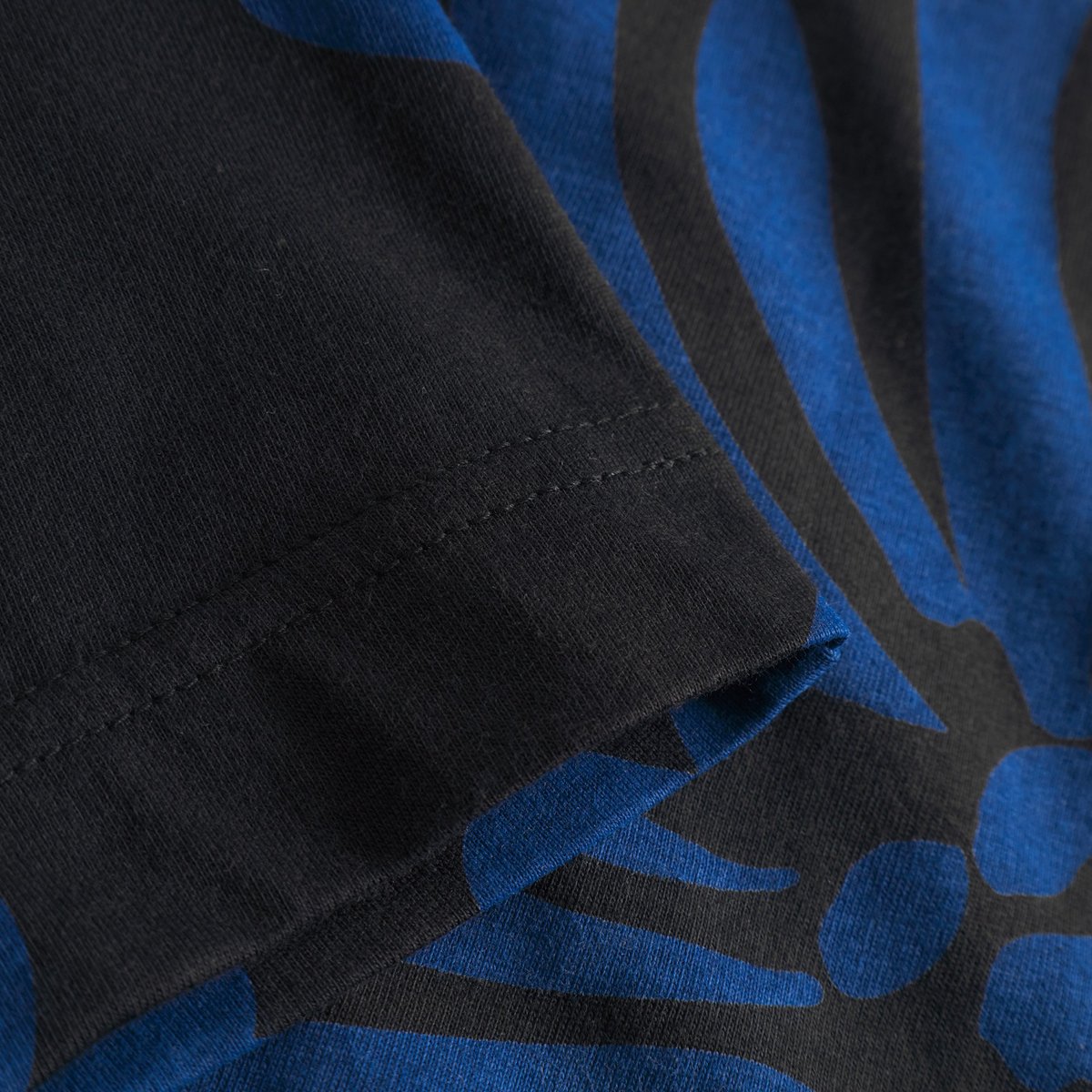 T-shirt Vadstena Big Flowers Blue