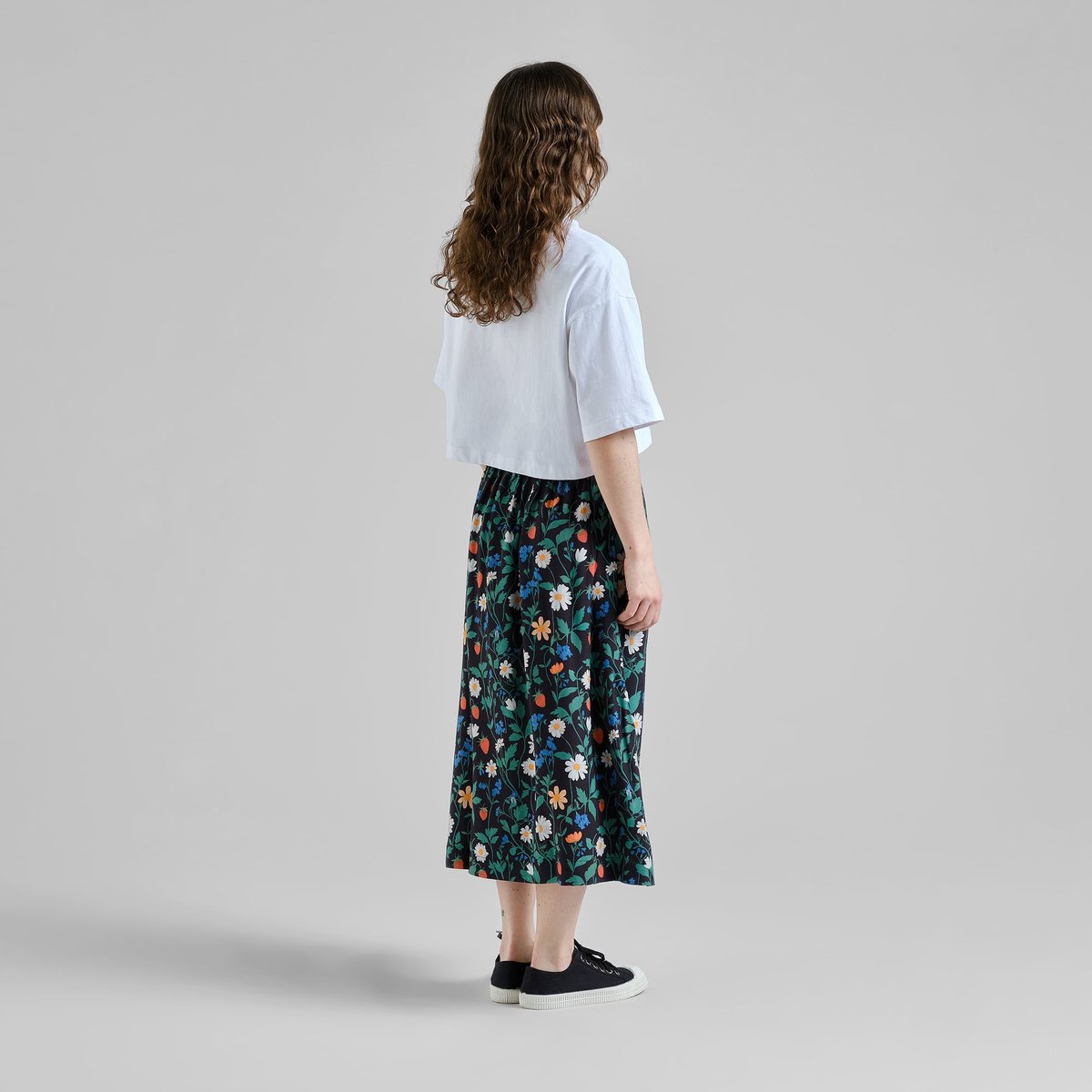 Skirt Viken Strawberry Field Black