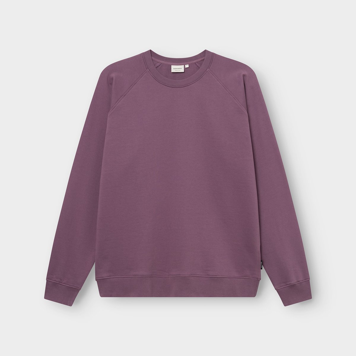 The classic Sweatshirt Malmoe Base in a rich Berry Purple, shot from the front against a simple background.