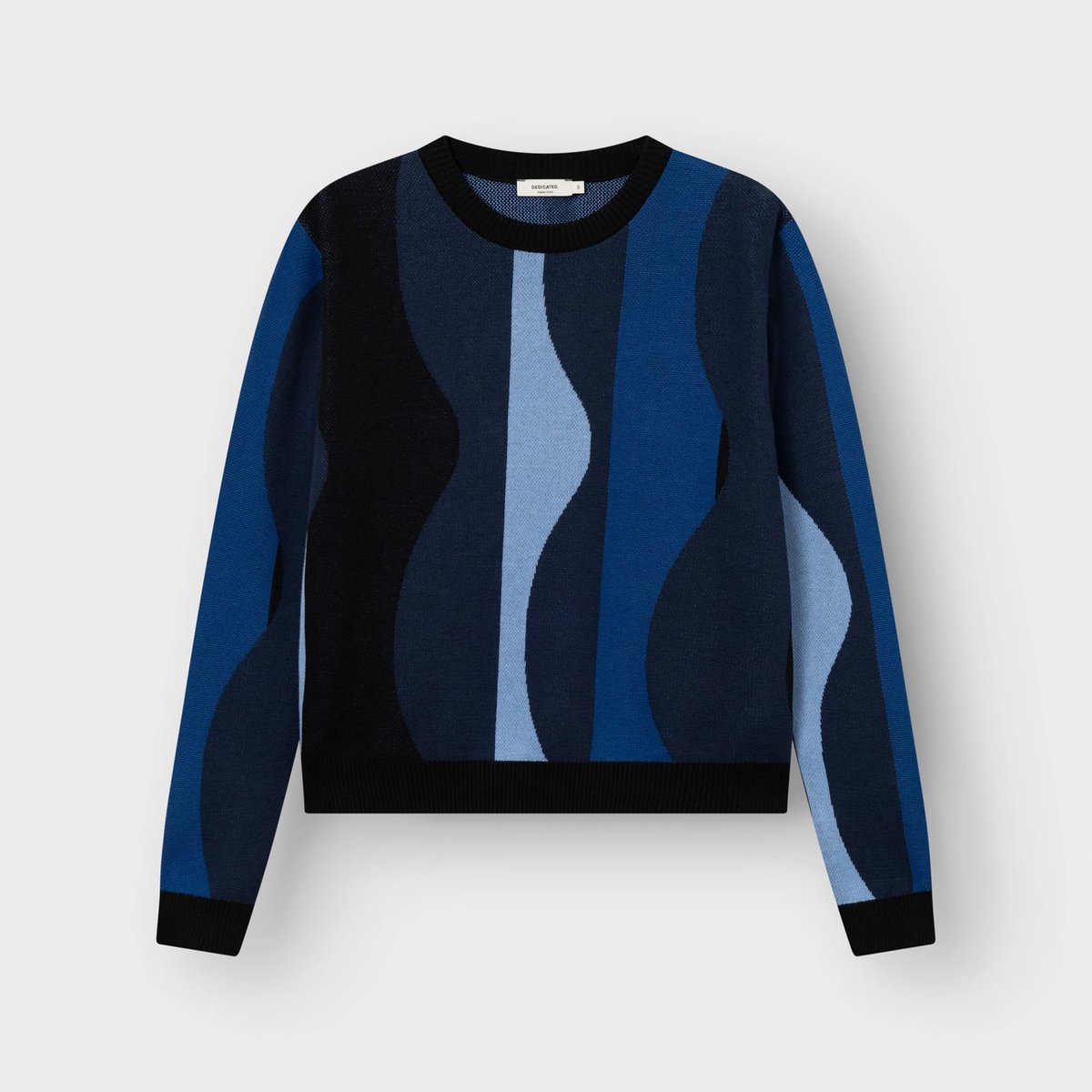 Studio shot of the Sweater Arendal Wavy Stripe Blue, featuring a bold, abstract pattern in shades of blue and black.