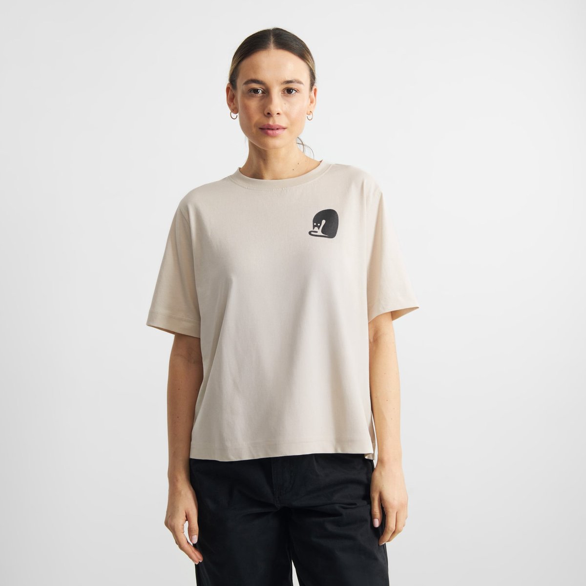 T-shirt Vadstena Curious Cat Oat White
