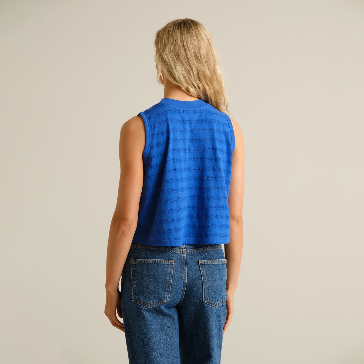 Top Namsos Lace Dazzling Blue