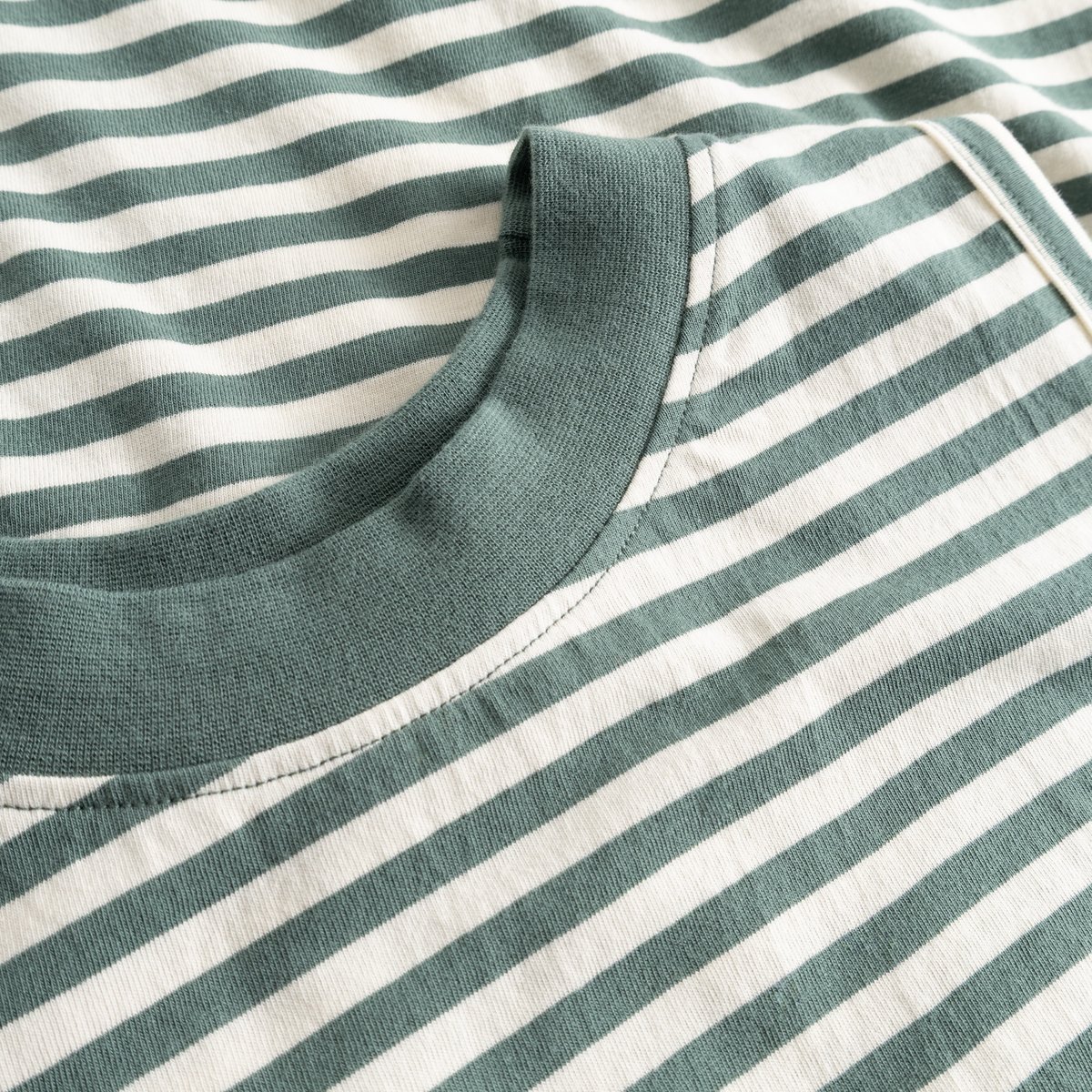 Top Namsos Stripes Green/Off-White