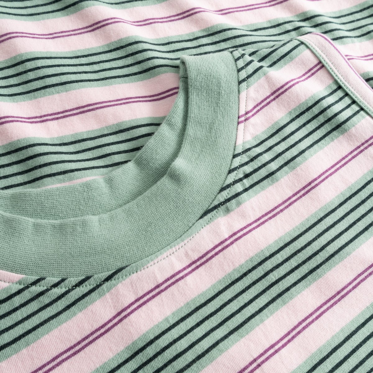 Top Namsos Retro Stripe Granite Green