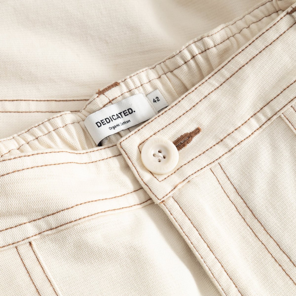 Shorts Vedum Egg White