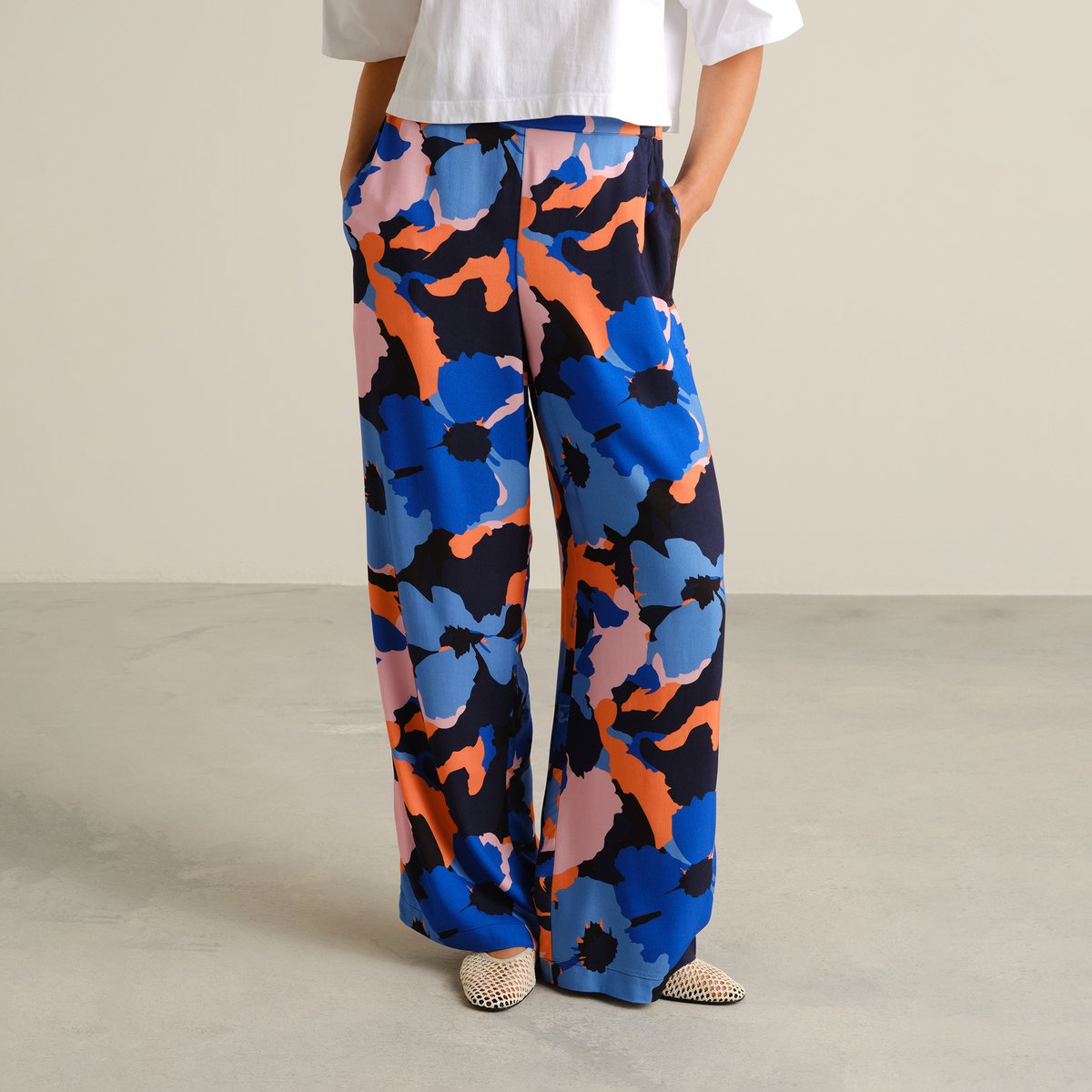 Pants Ale Cornflower