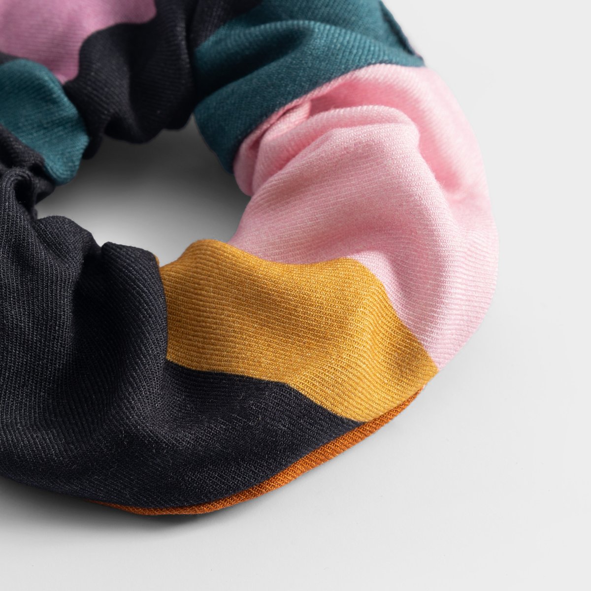 Scrunchie Abstract Fruit