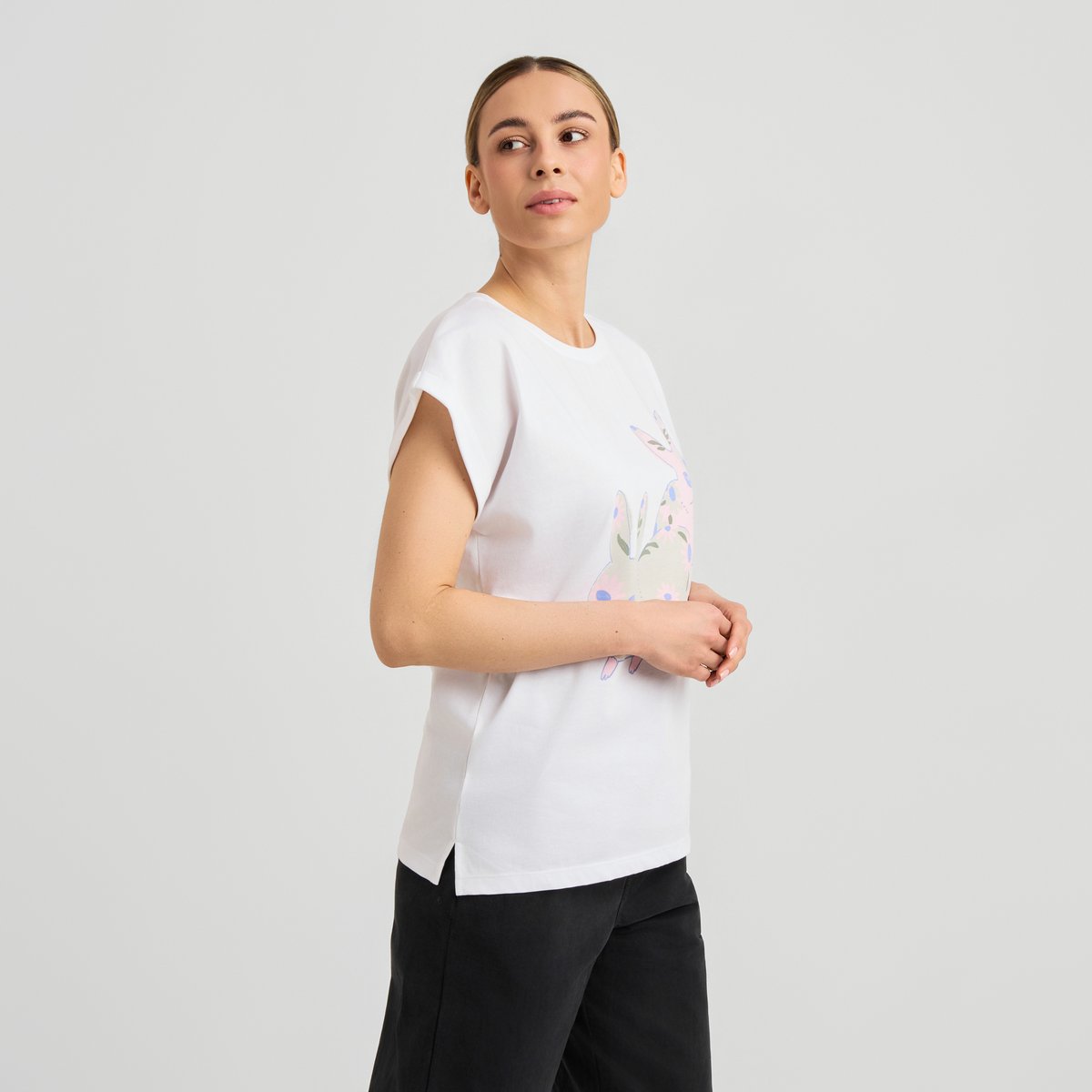 T-shirt Visby Flower Bunnies White