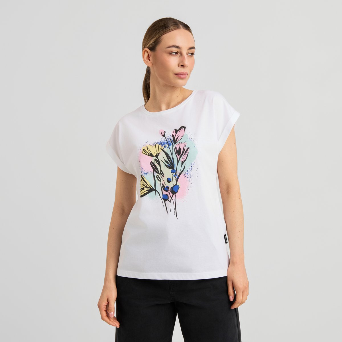 T-shirt Visby Mixed Media Flowers White