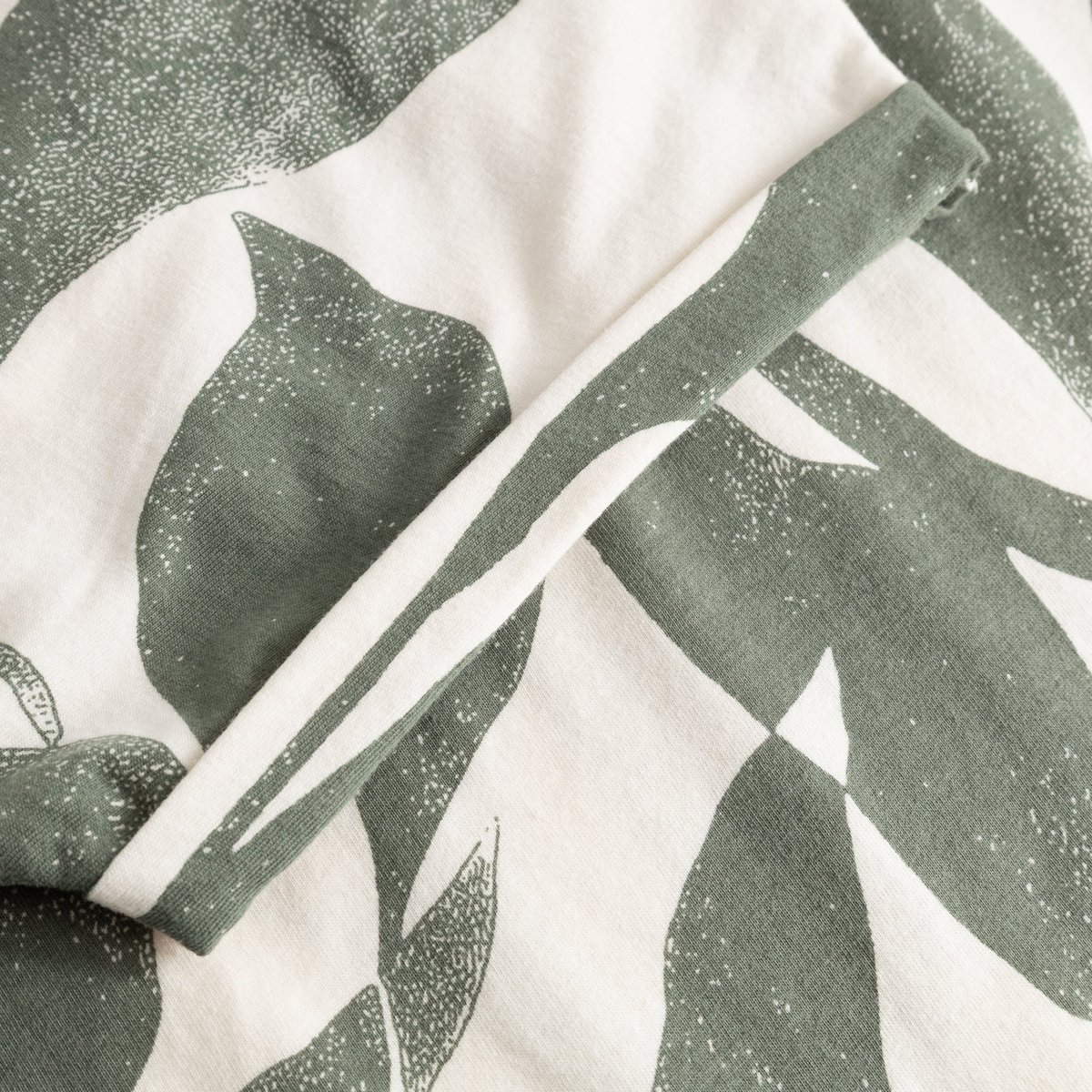 T-shirt Visby Abstract Leaf Jersey Green