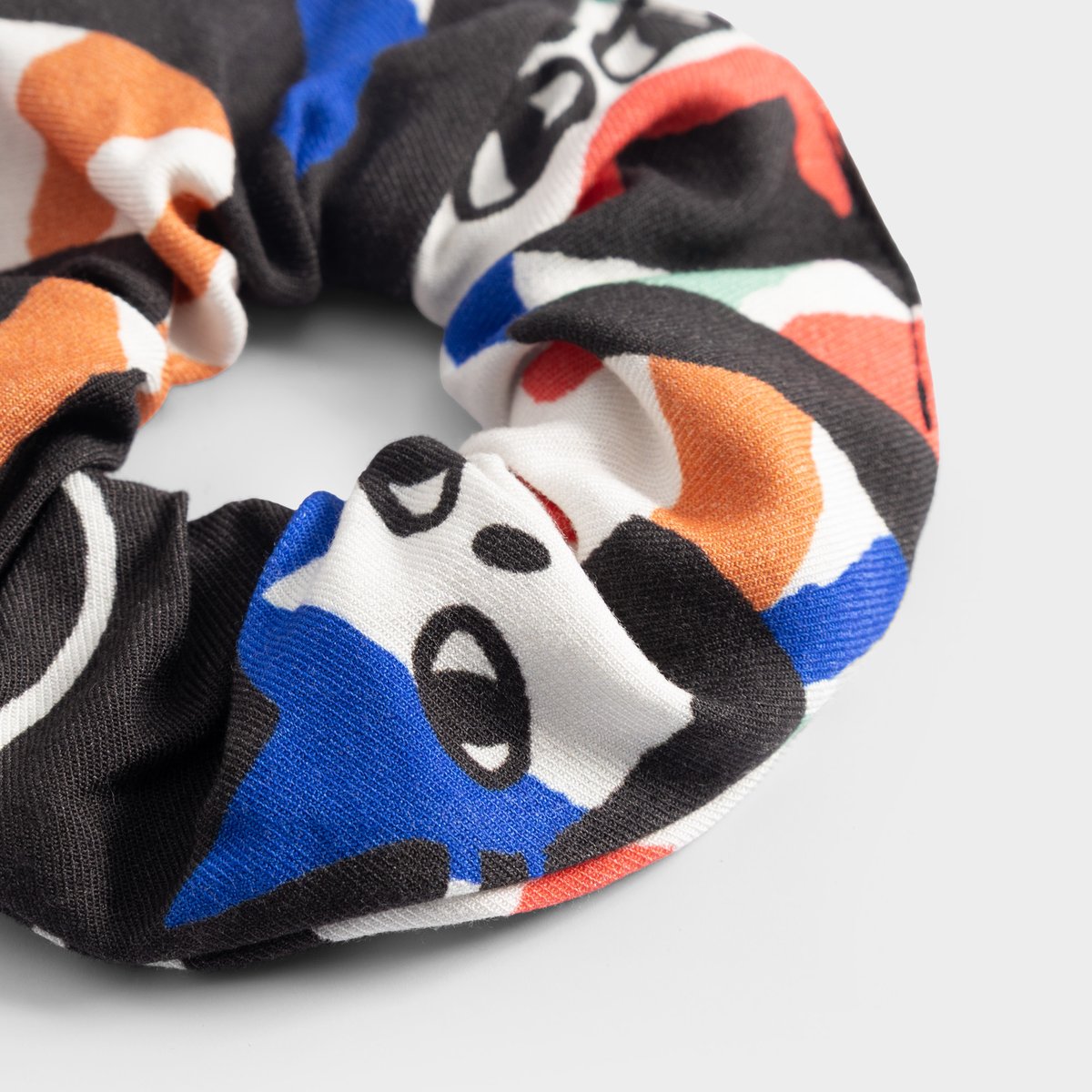 Scrunchie Magic Cats