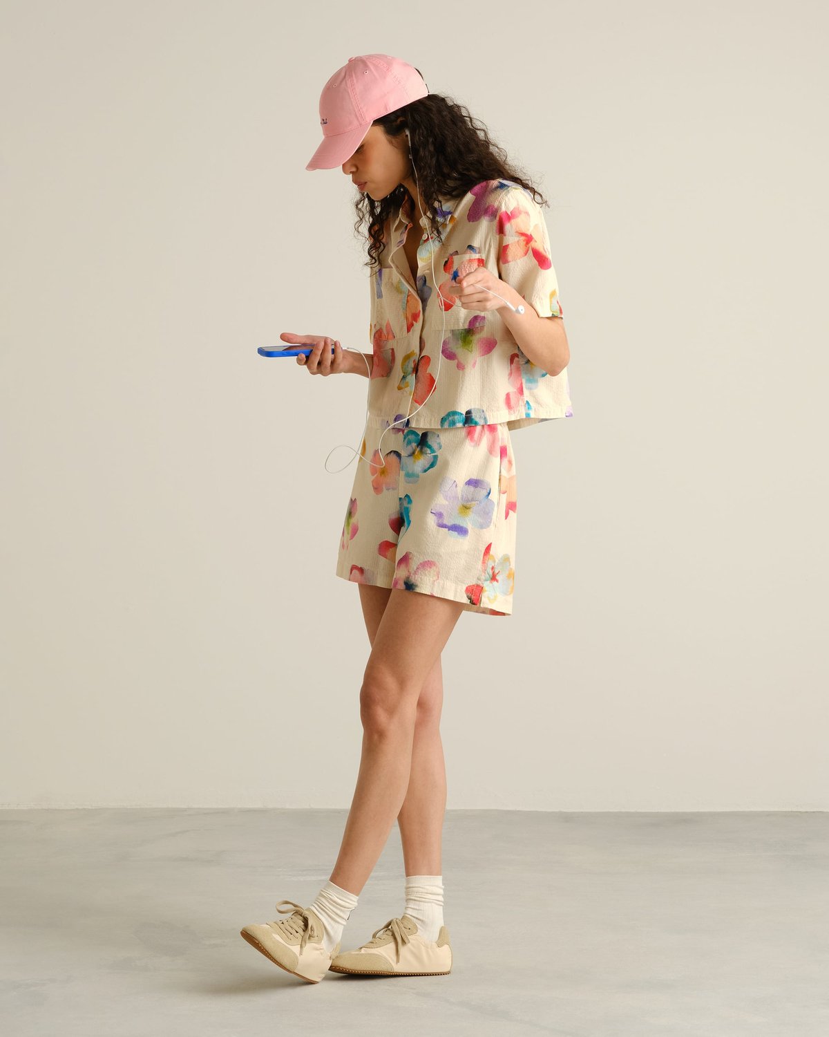 Shorts Aspudden Flower Cut Egg White