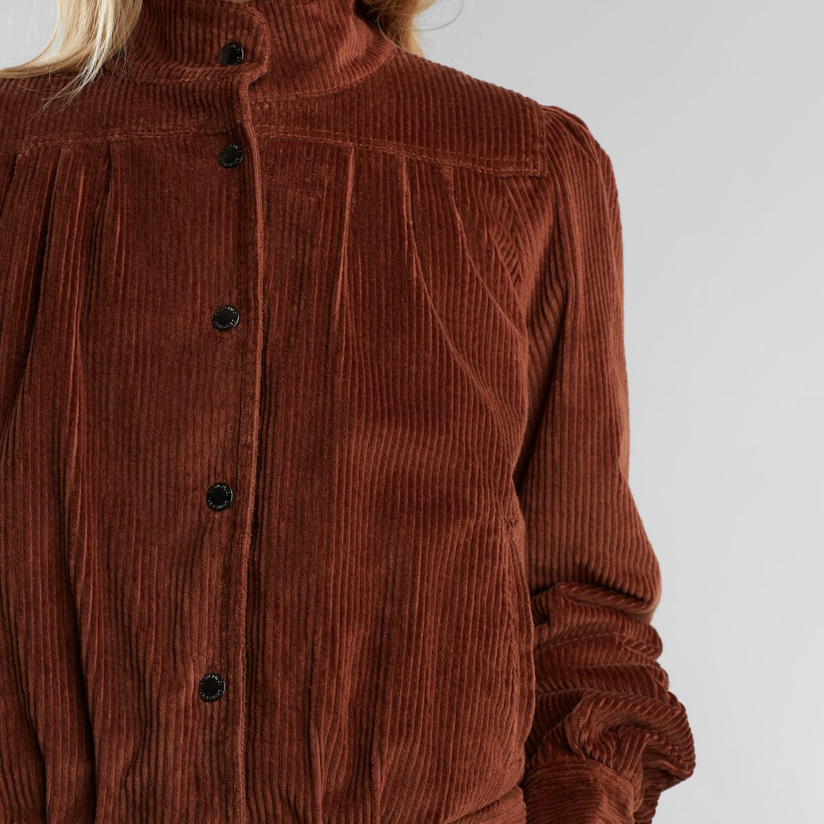 Padded Jacket Ljungby Corduroy Brown
