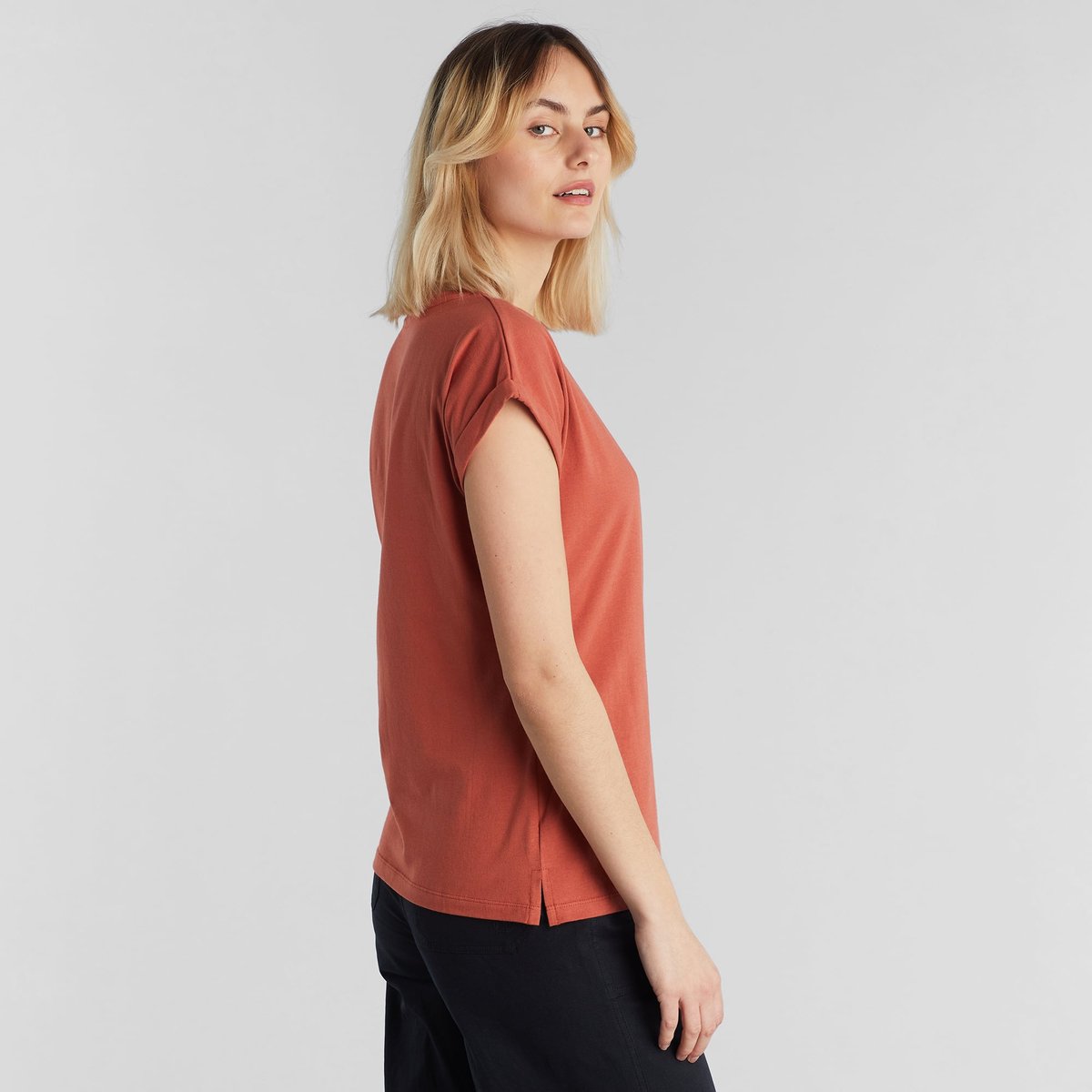 T-shirt Visby Base Terracotta Red