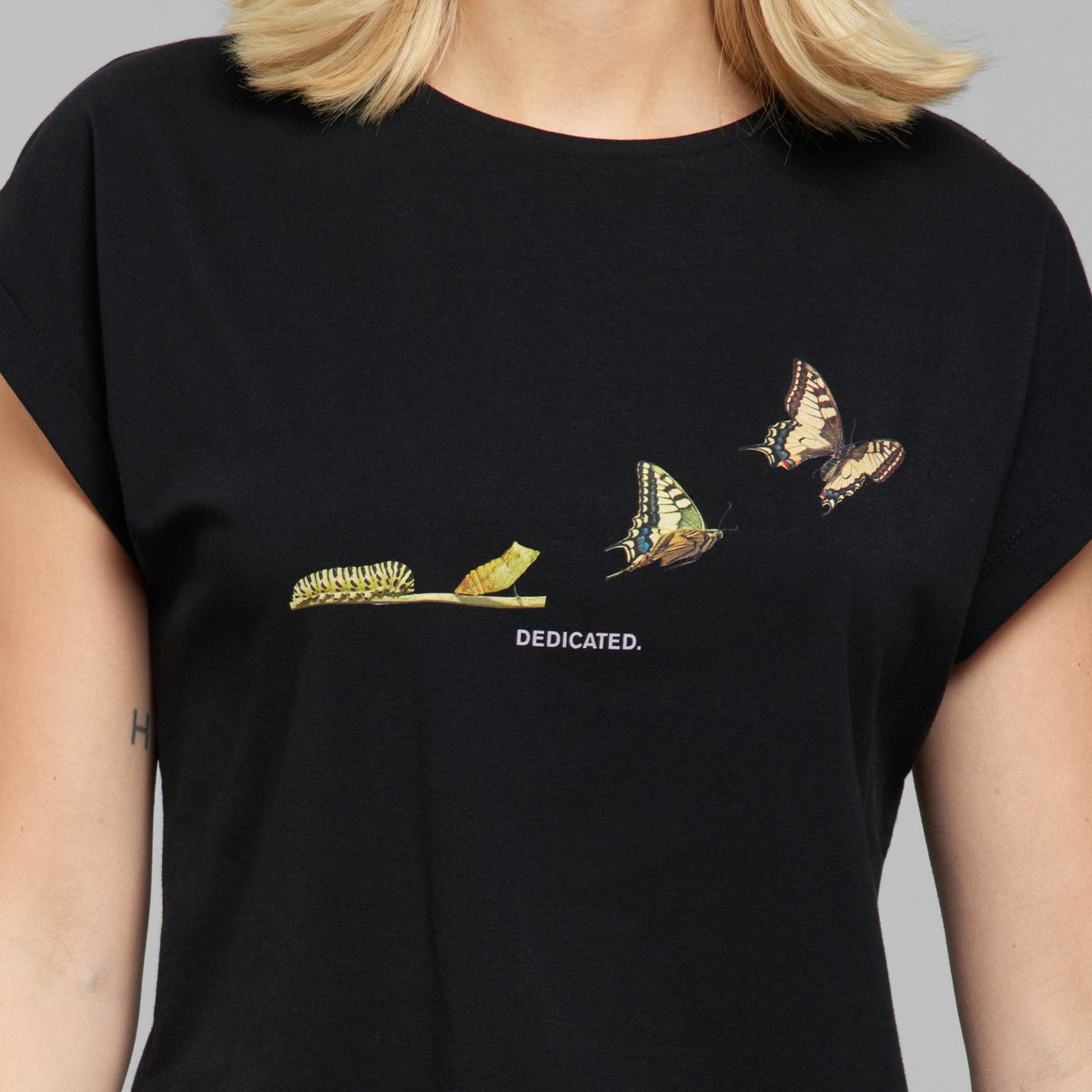 T-shirt Visby Butterfly Birth Black