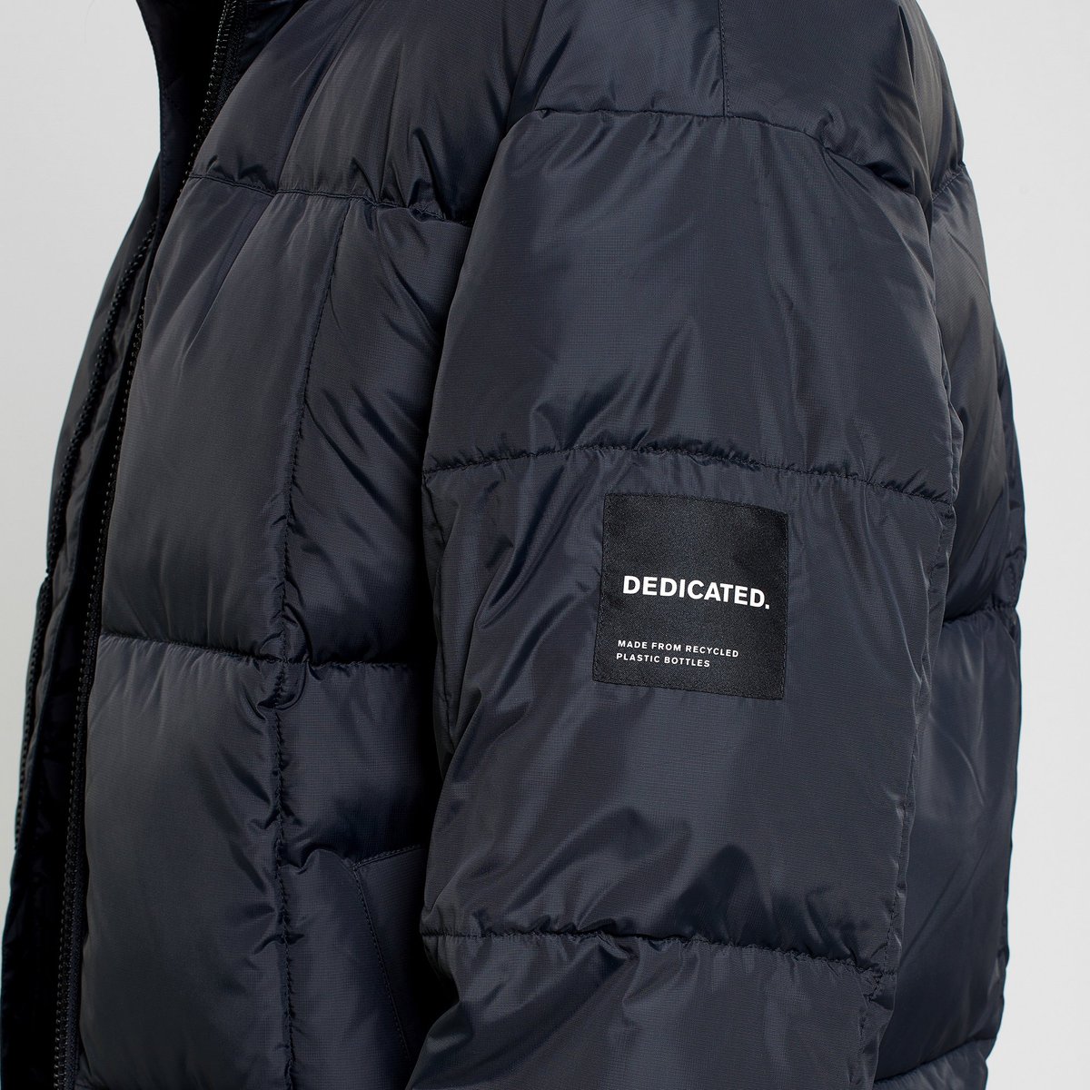 Puffer Sorsele Square Quilt Black