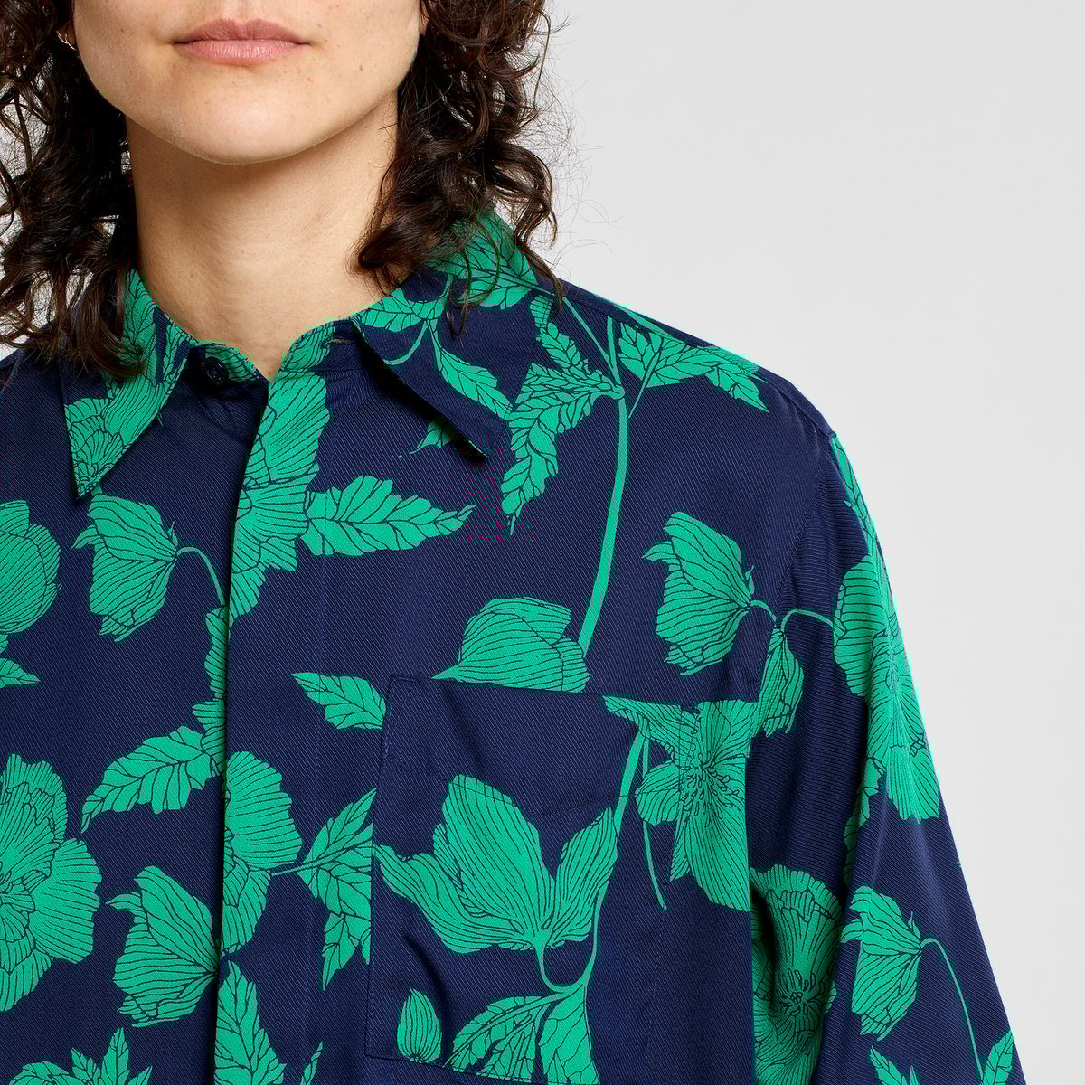 Shirt Kosta Duotone Floral Green