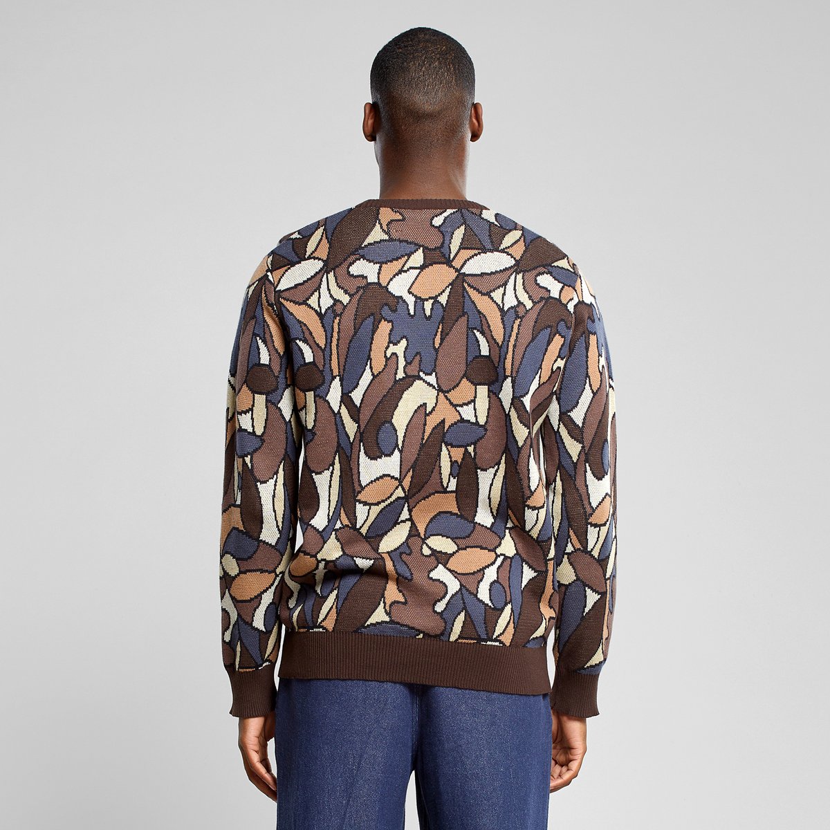 Sweater Mora Forest Leaves Coffee Brown