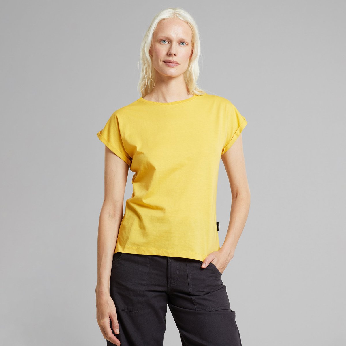 T-shirt Visby Base Misted Yellow