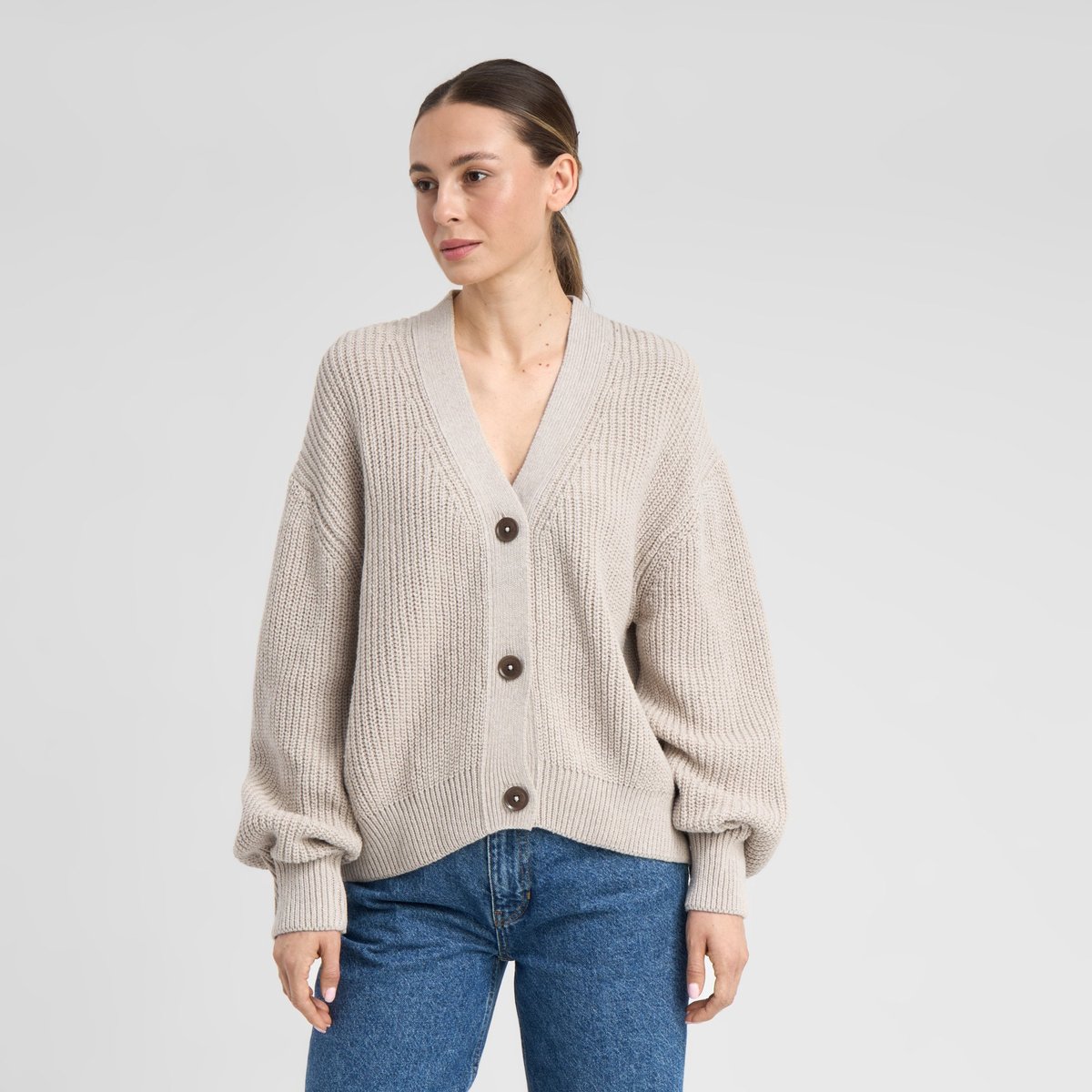 Cardigan Kanan Pearl White