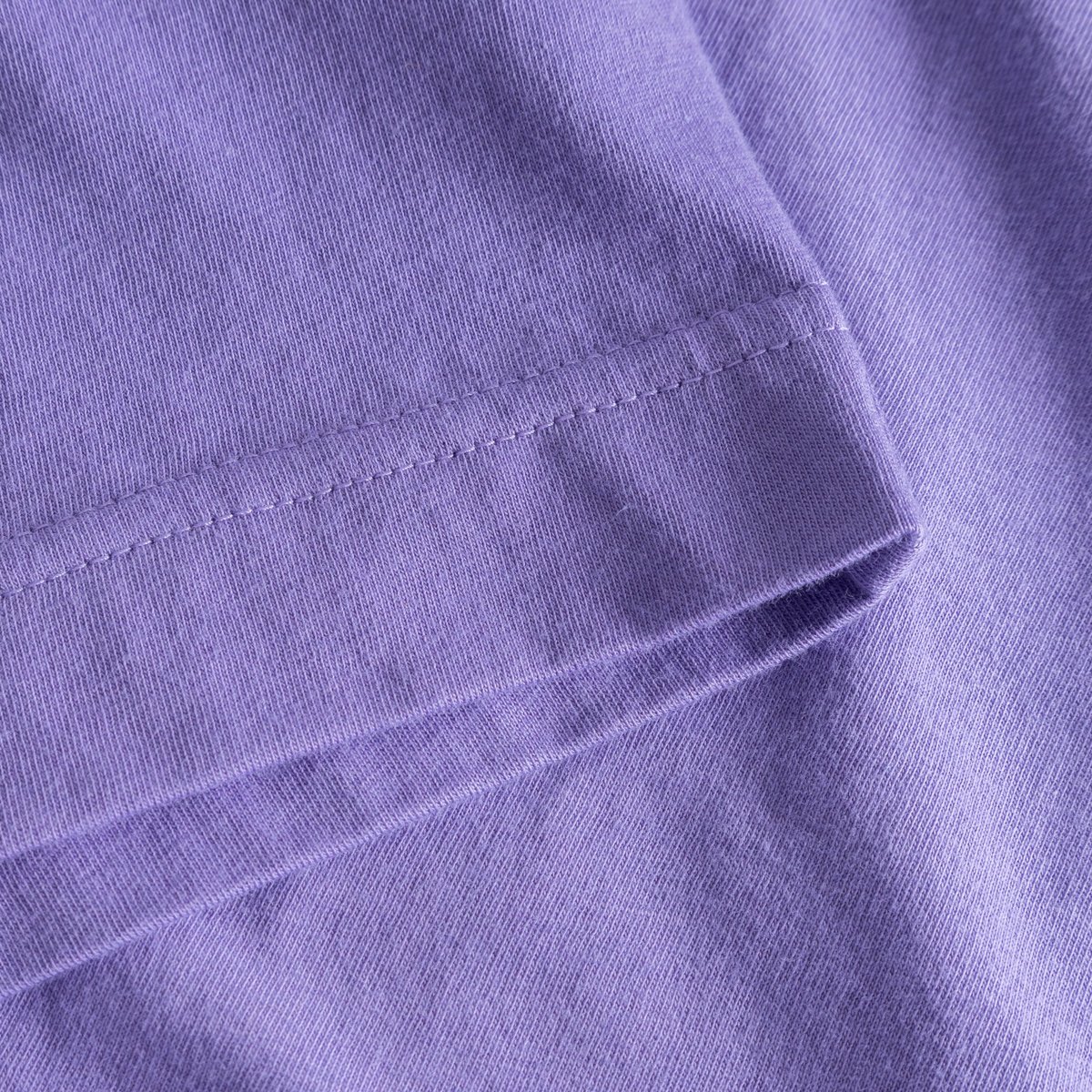 T-shirt Vadstena Base Paisley Purple