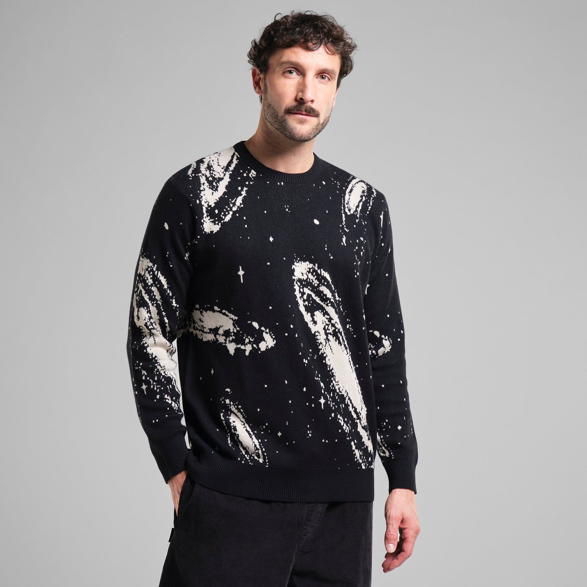 Sweater Mora Galaxy Black
