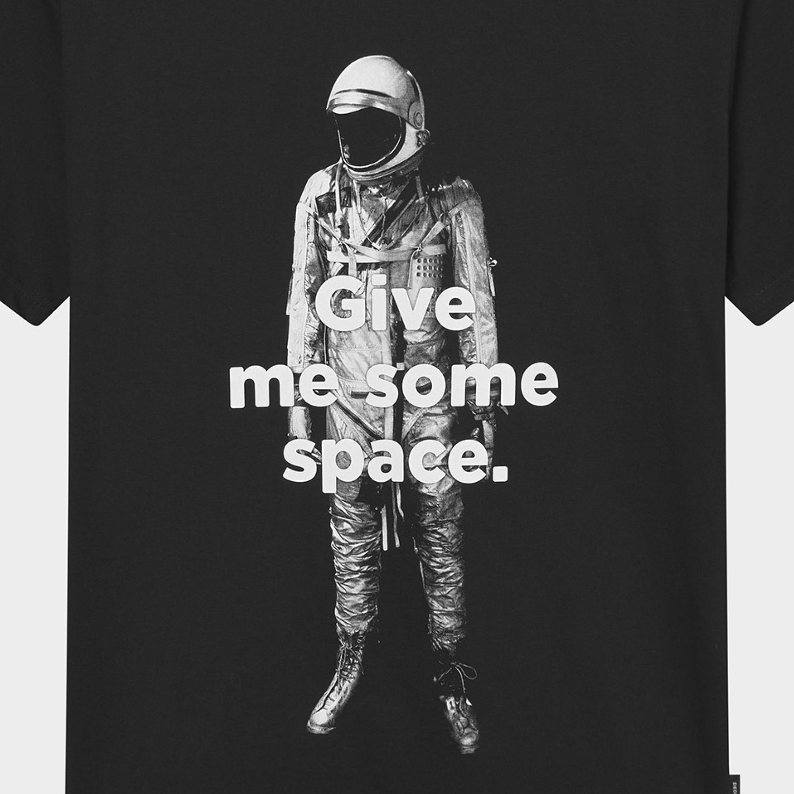 T-shirt Stockholm Give Me Some Space