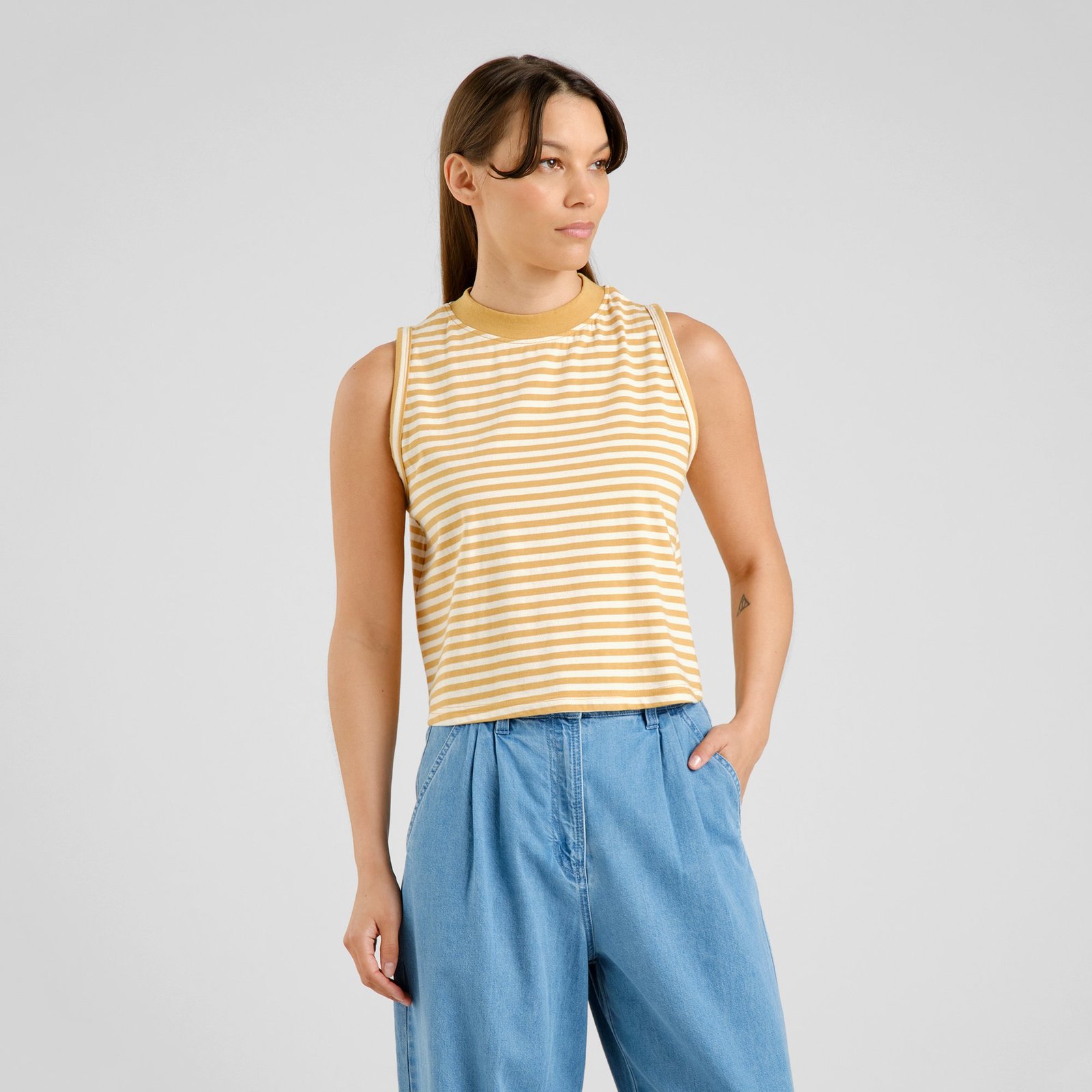 Top Namsos Stripes Gold Yellow
