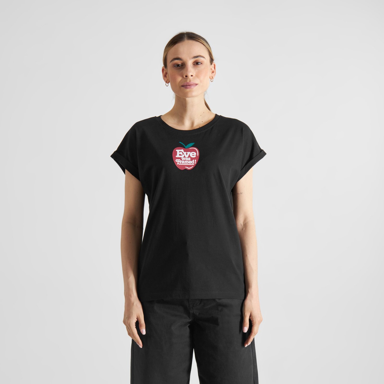 T-shirt Visby Eve Was Framed Black