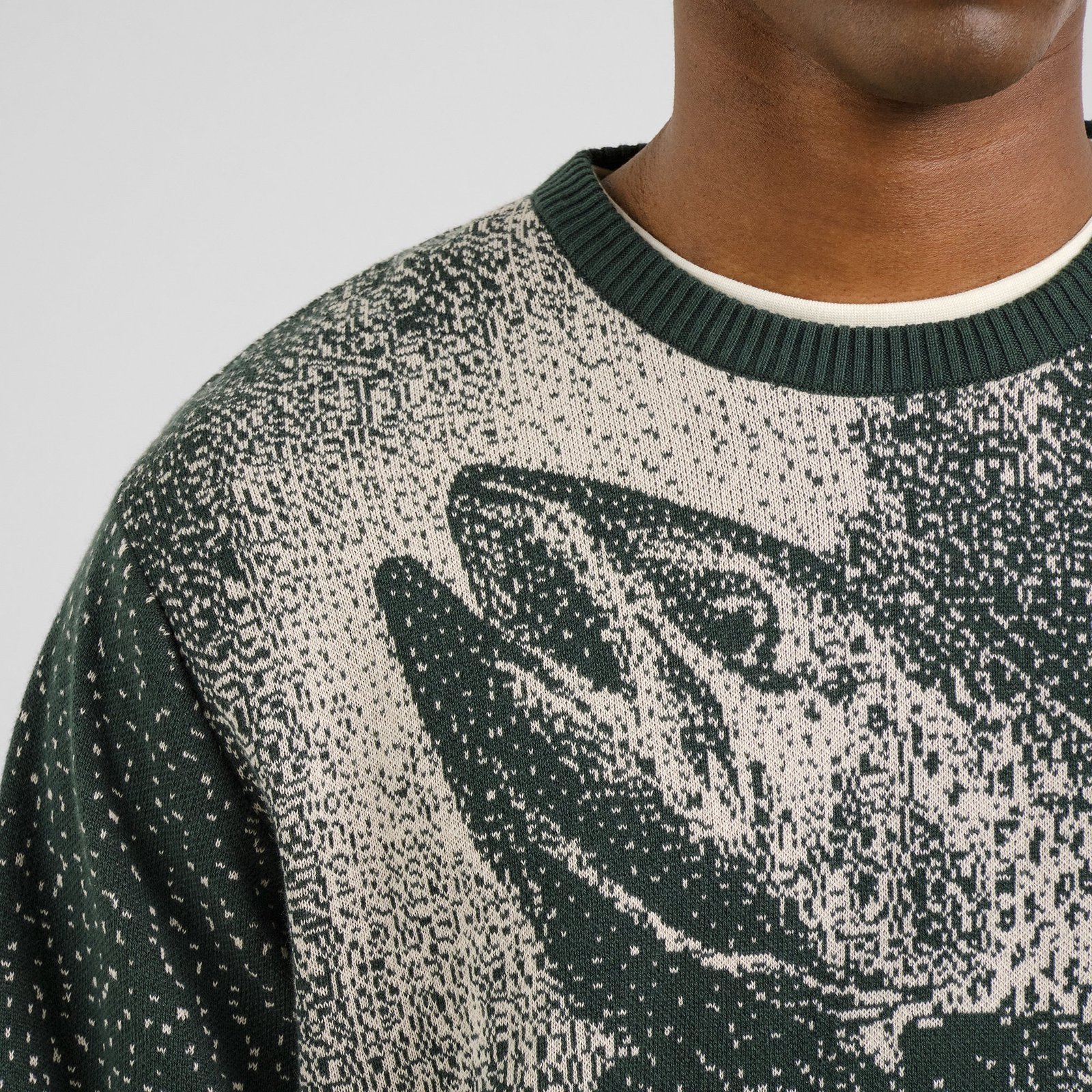 Sweater Mora Jumping Trout Dark Green