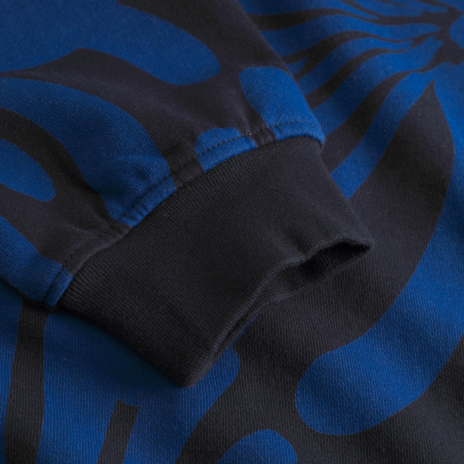 Sweatshirt Ystad Big Flowers Blue