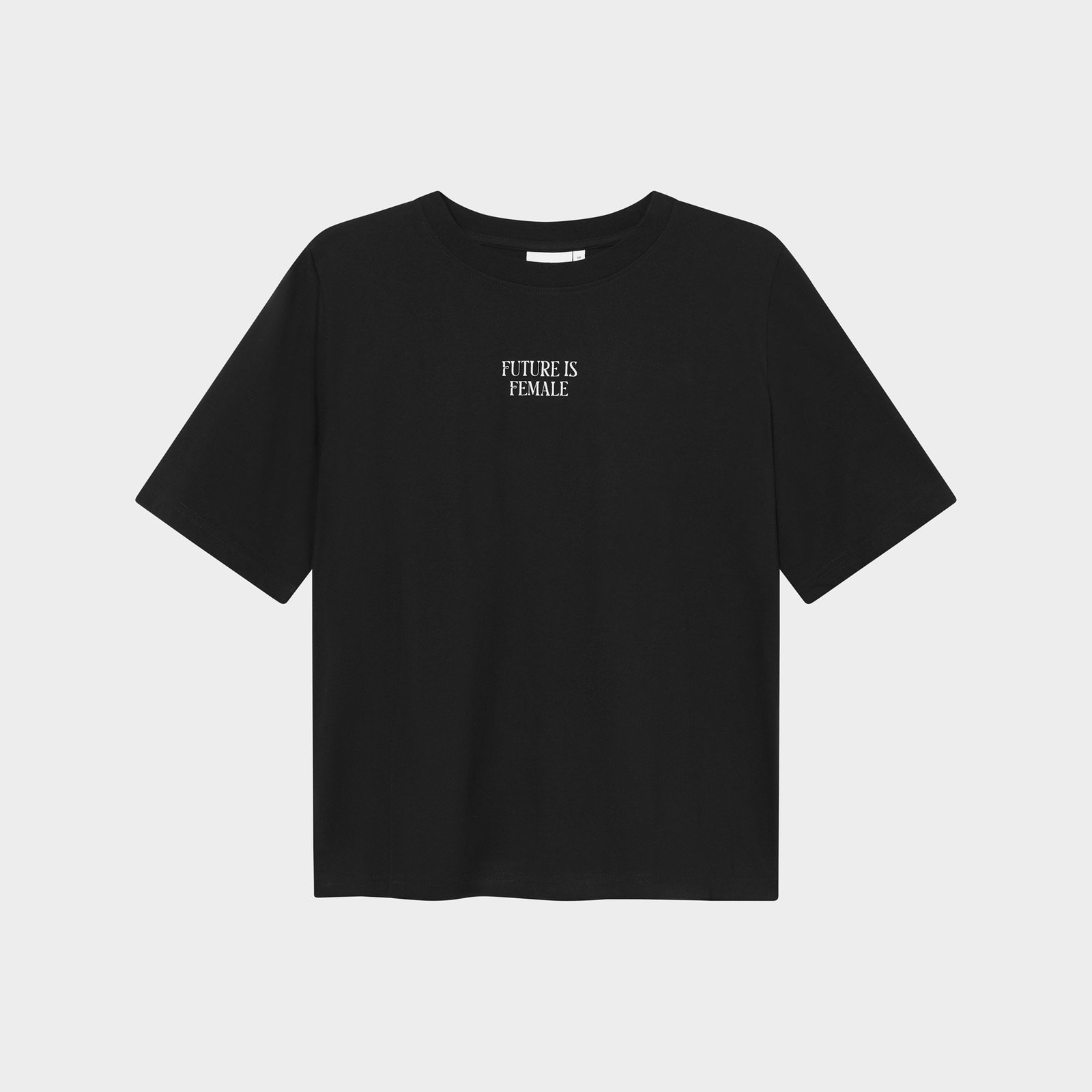 T-shirt Vadstena Future is Female Black