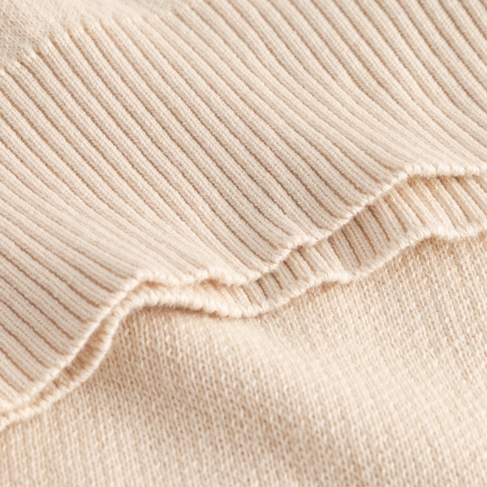 Cardigan Kanan Application Berries Vanilla White