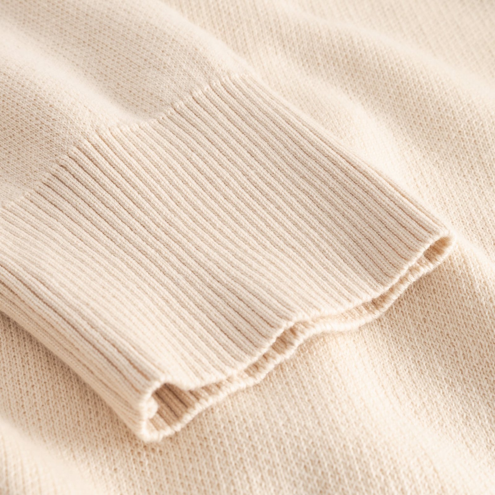 Cardigan Kanan Application Berries Vanilla White