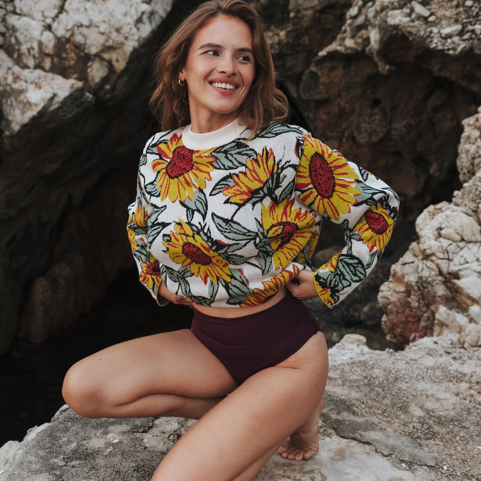 Sweater Limhamn Sunflower AOP Vanilla White