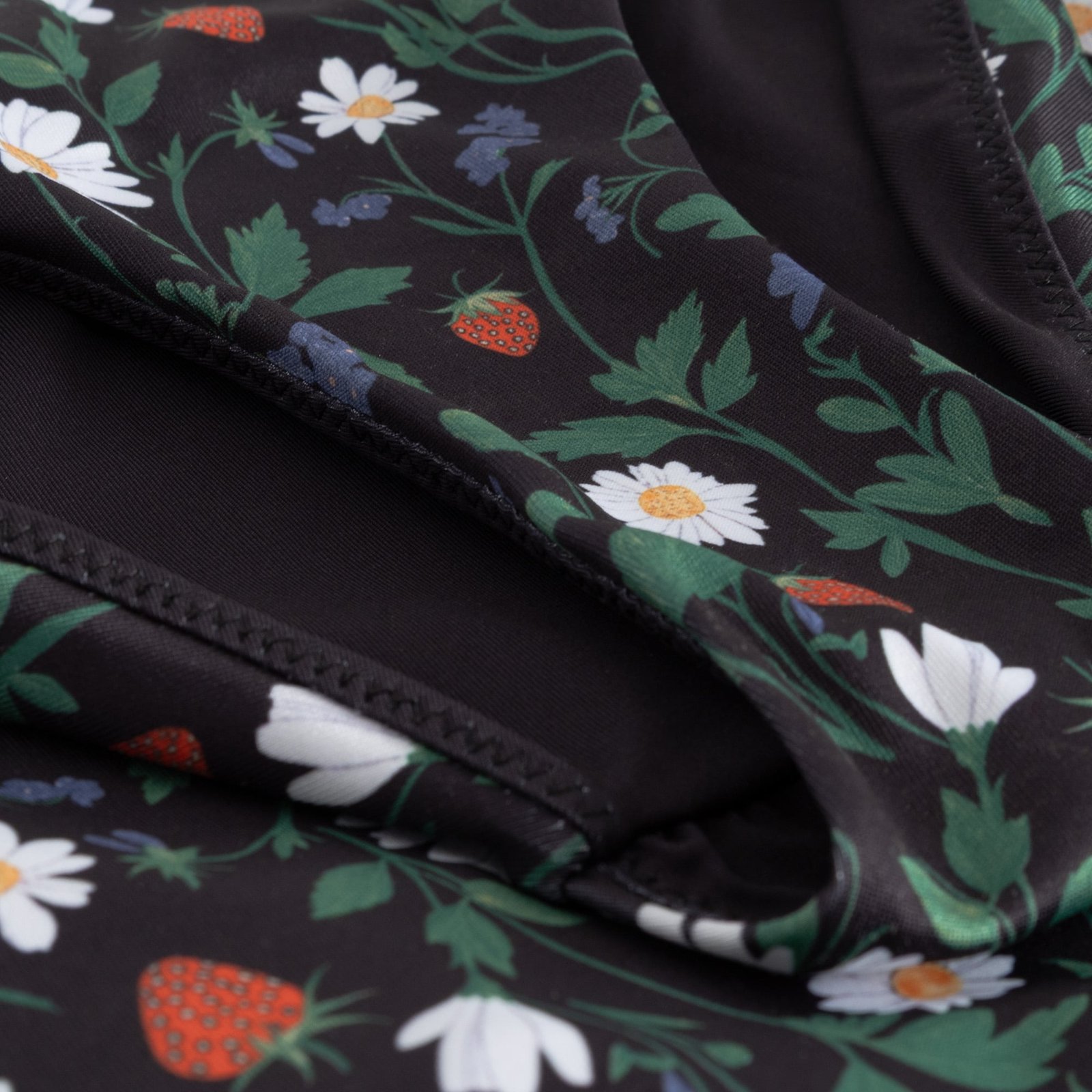 Wrap Swimsuit Klinte Strawberry Field Black