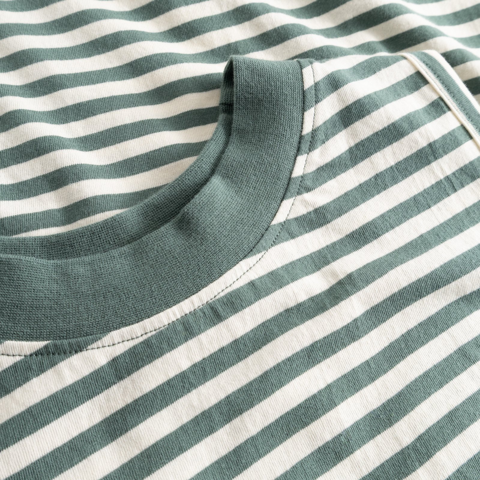 Top Namsos Stripes Green/Off-White