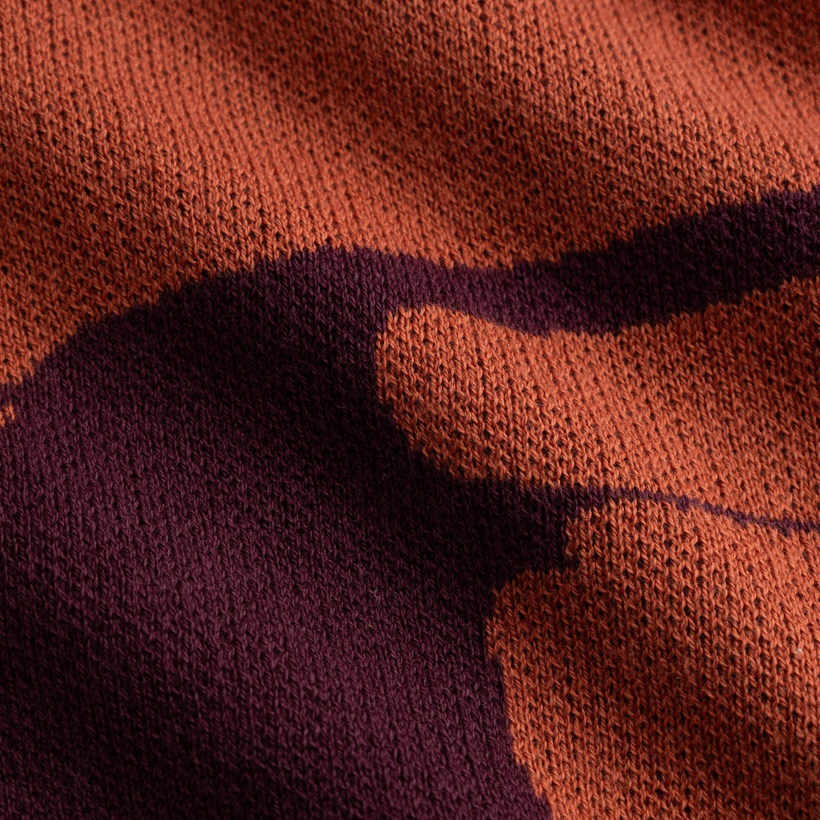 Sweater Mora Abstract Coral Fig Red