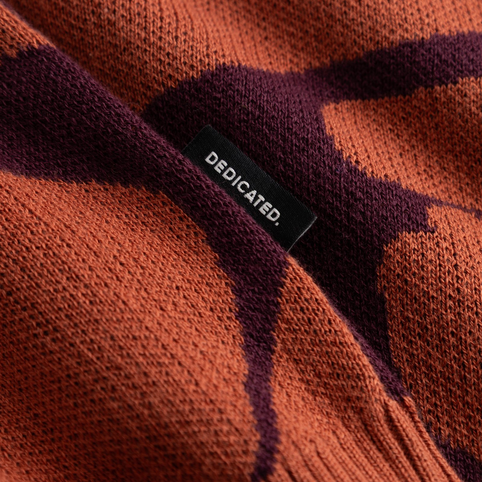 Sweater Mora Abstract Coral Fig Red