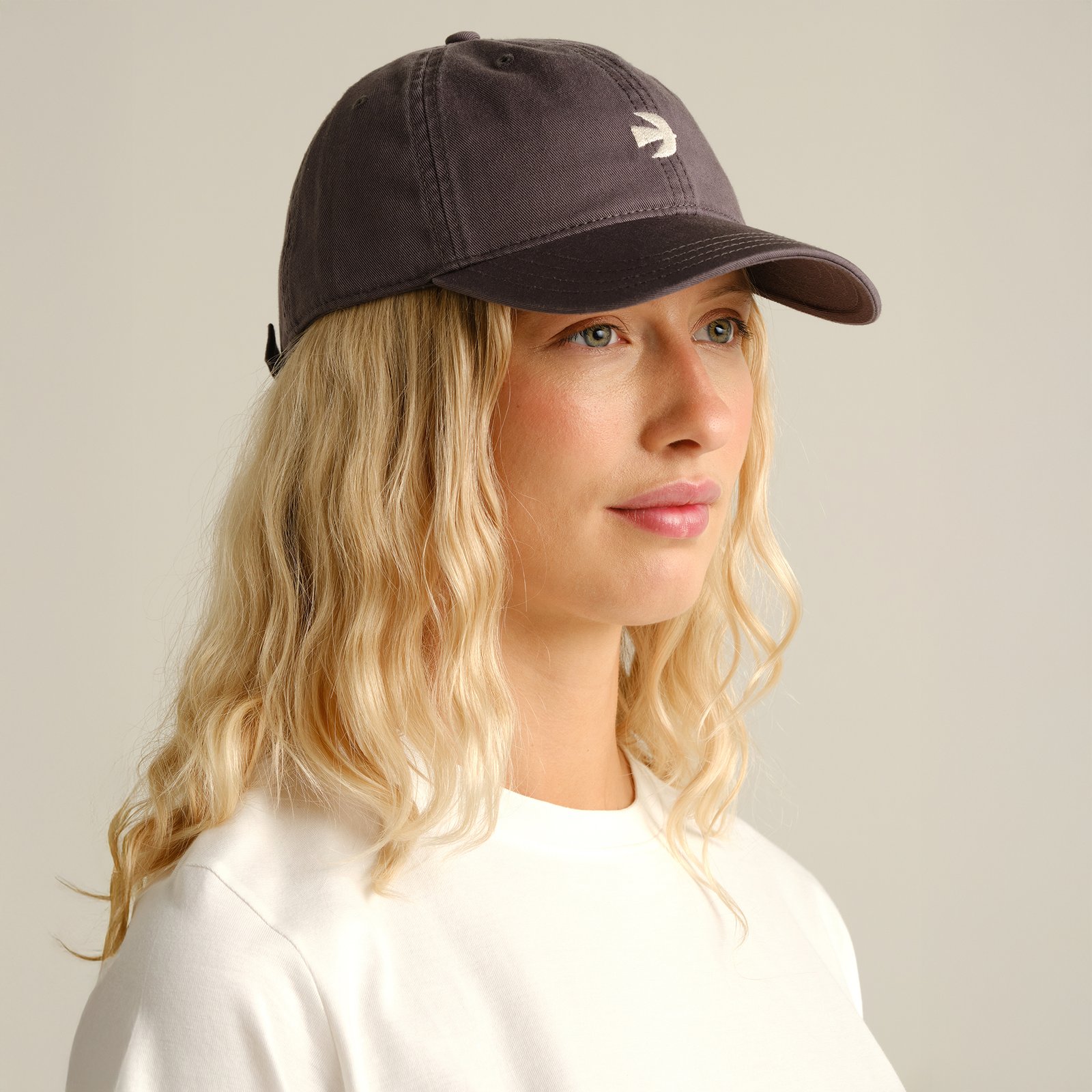 Soft Cap Slussen Bird Symbol Dark Grey