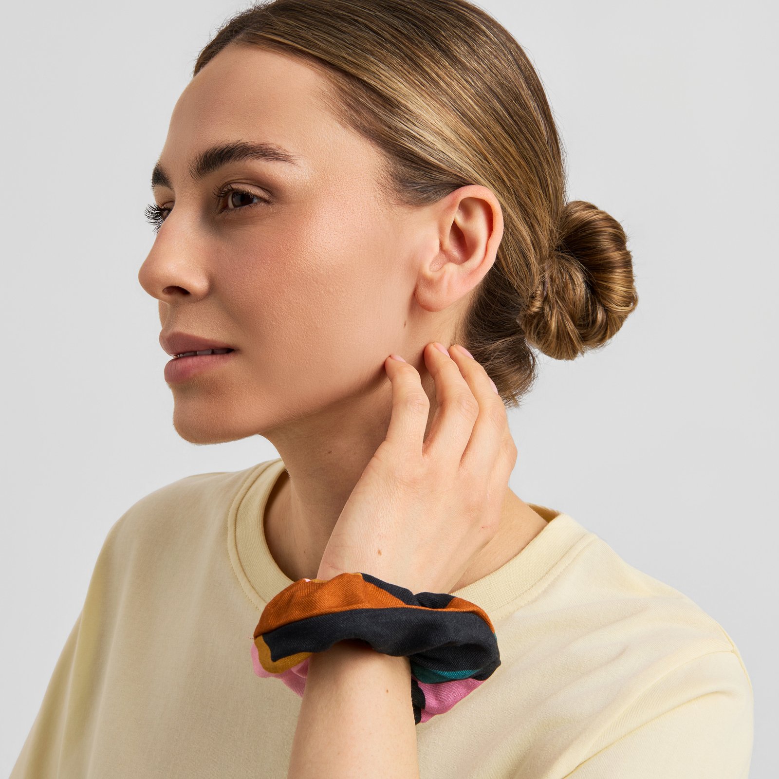 Scrunchie Abstract Fruit