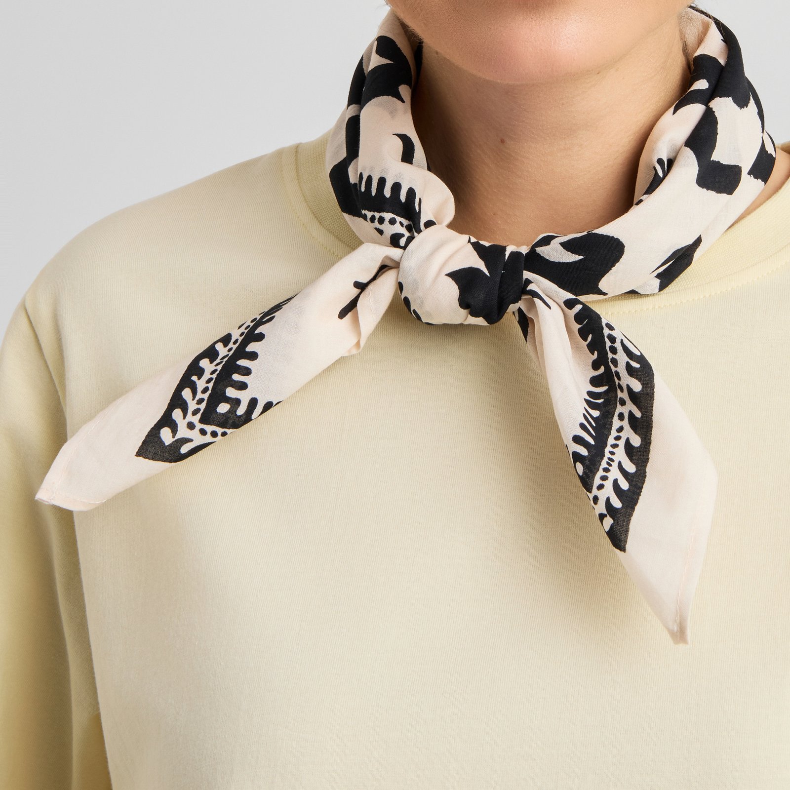 Scarf Kullavik Beach Gallop Egg White