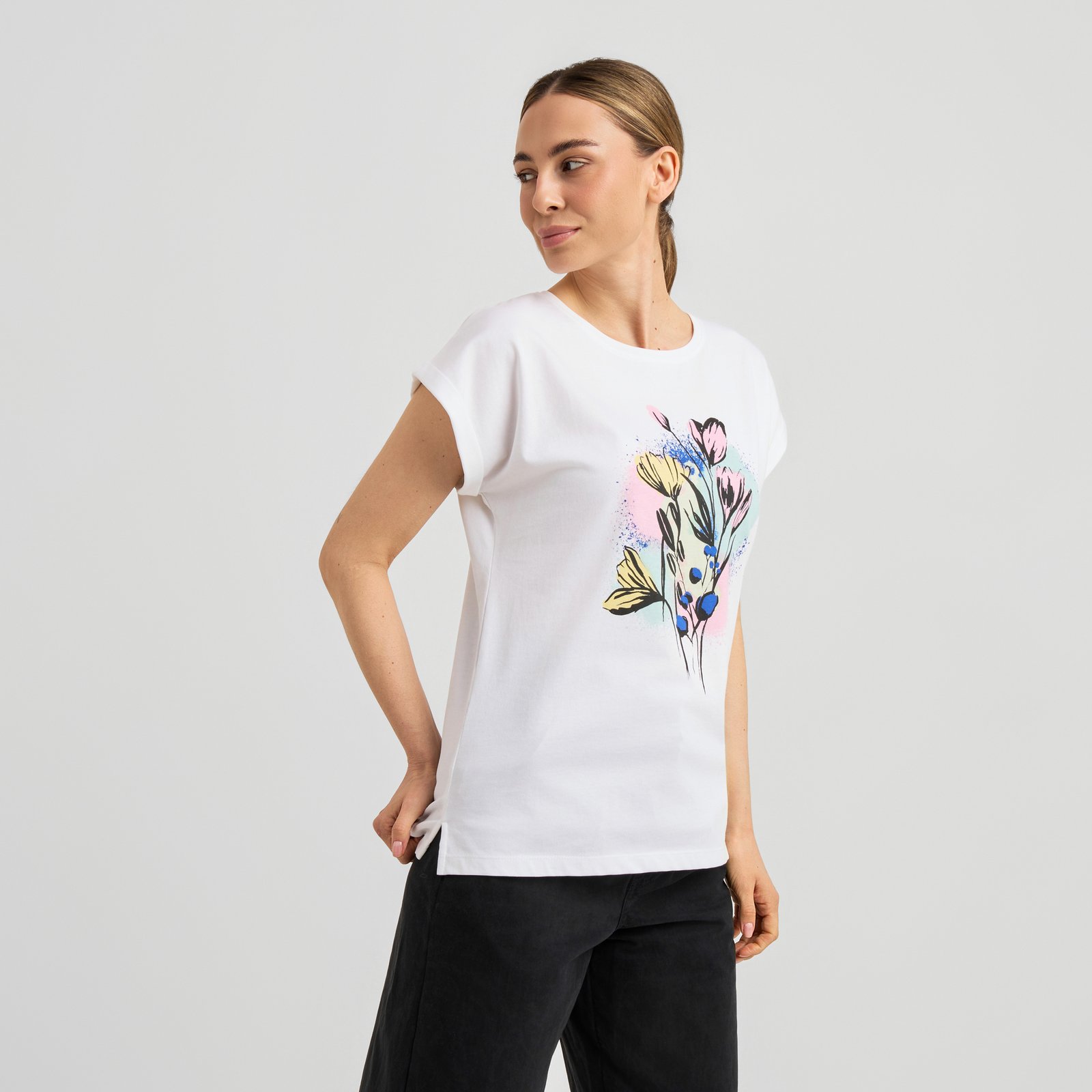 T-shirt Visby Mixed Media Flowers White
