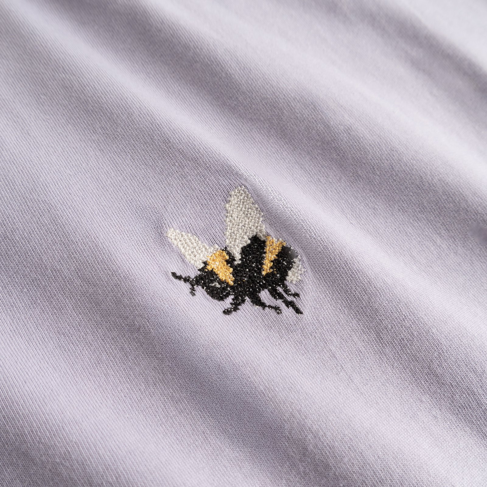 T-shirt Visby Bumblebee Cross Stitch Aura Purple