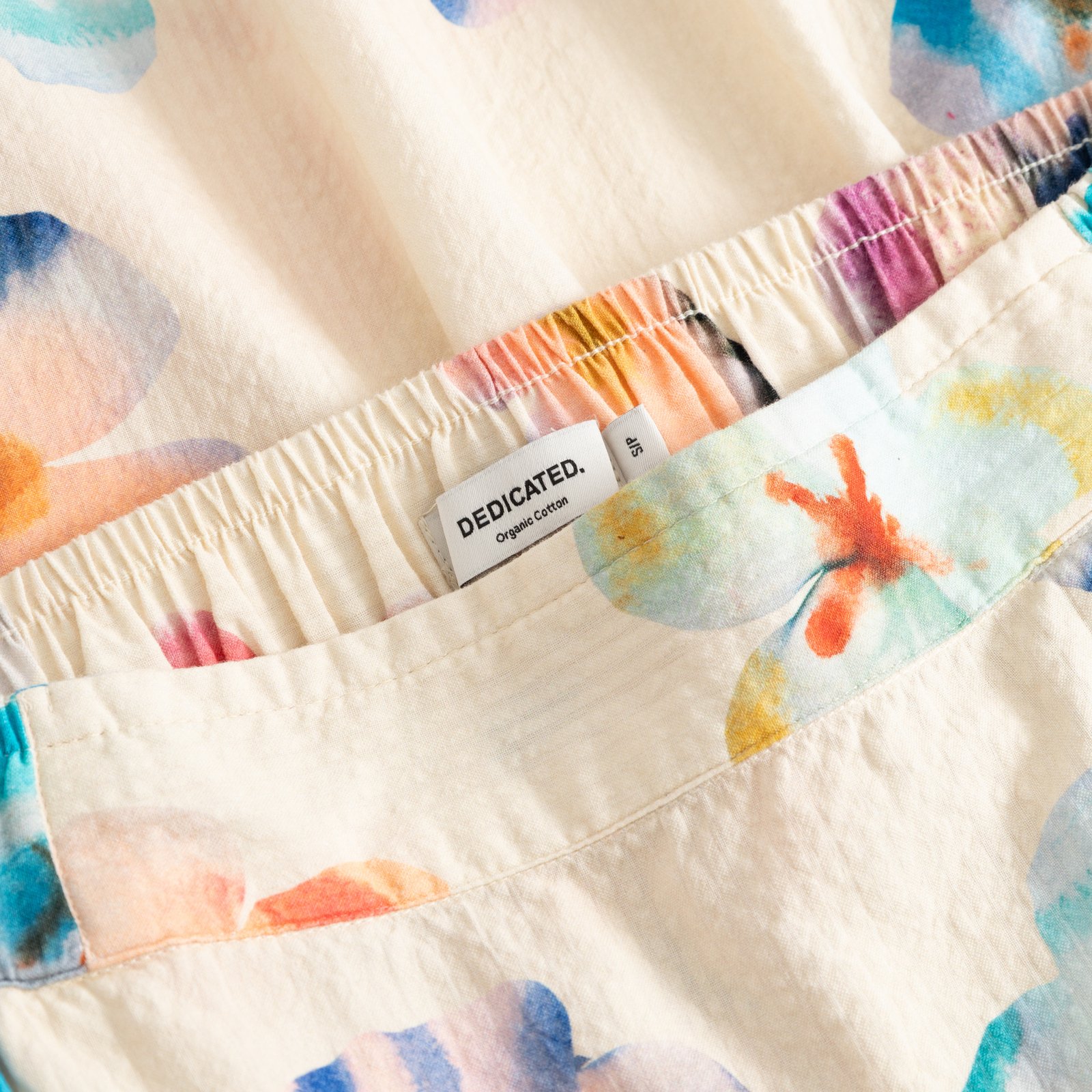 Skirt Viken Flower Cut Egg White