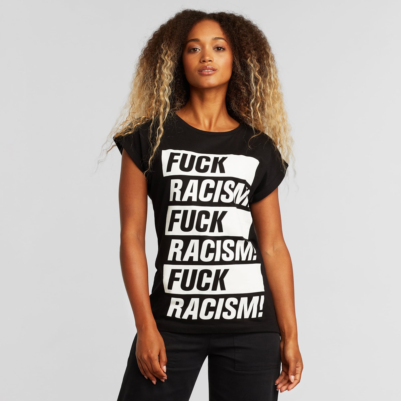 T-shirt Visby Fuck Racism Black