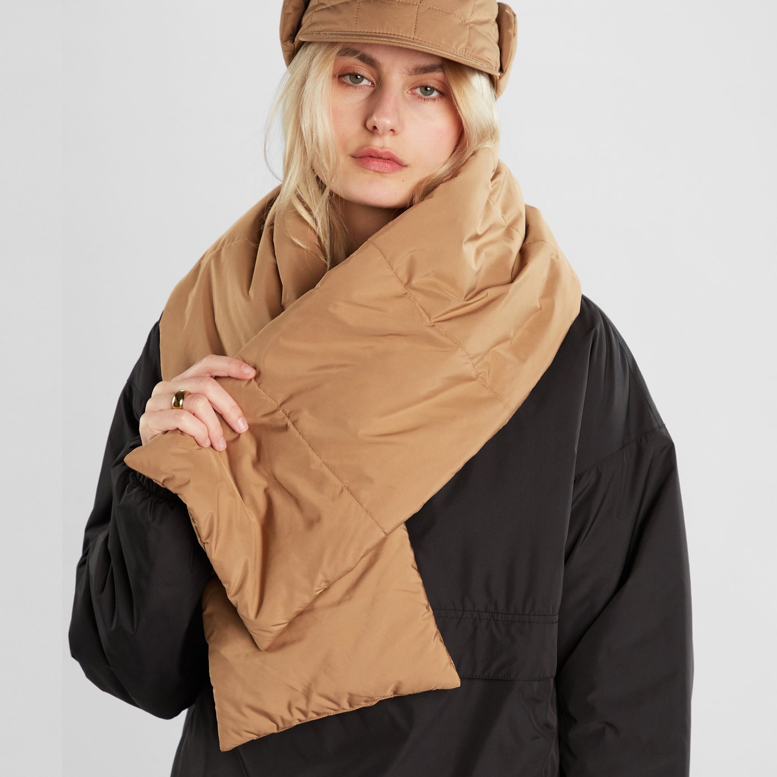 Puffer Scarf Pajala Tiger Brown