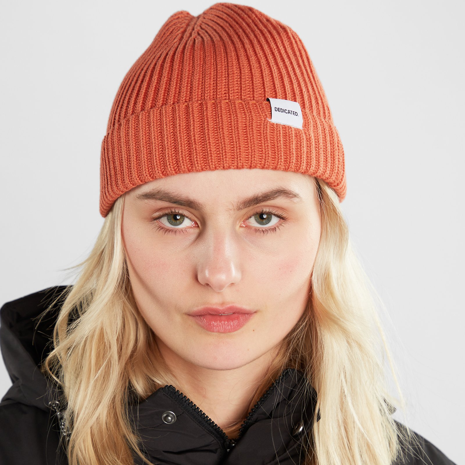 Beanie Lofoten Terracotta Red